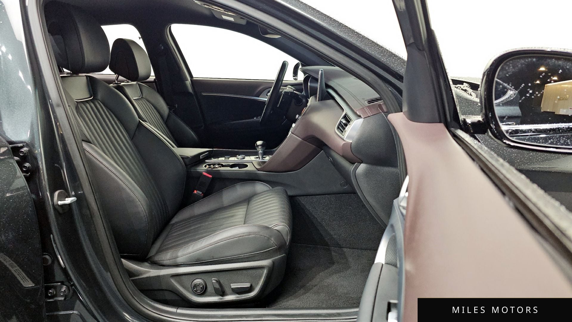 Genesis G70 2019 — миниатюра 17