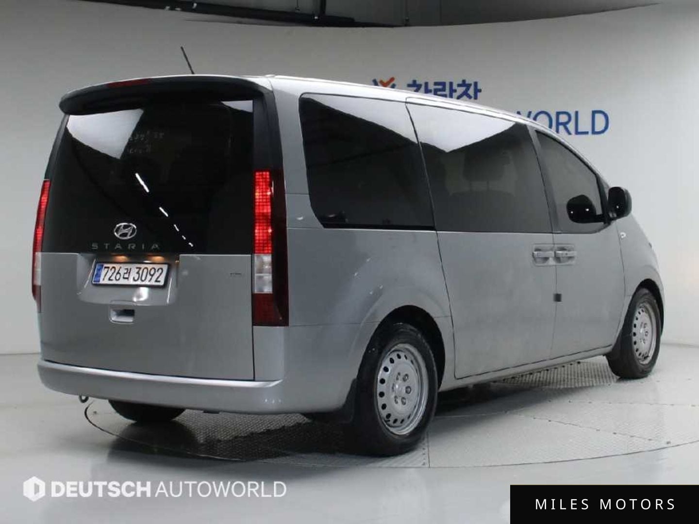 Hyundai Staria 2022 — миниатюра 2