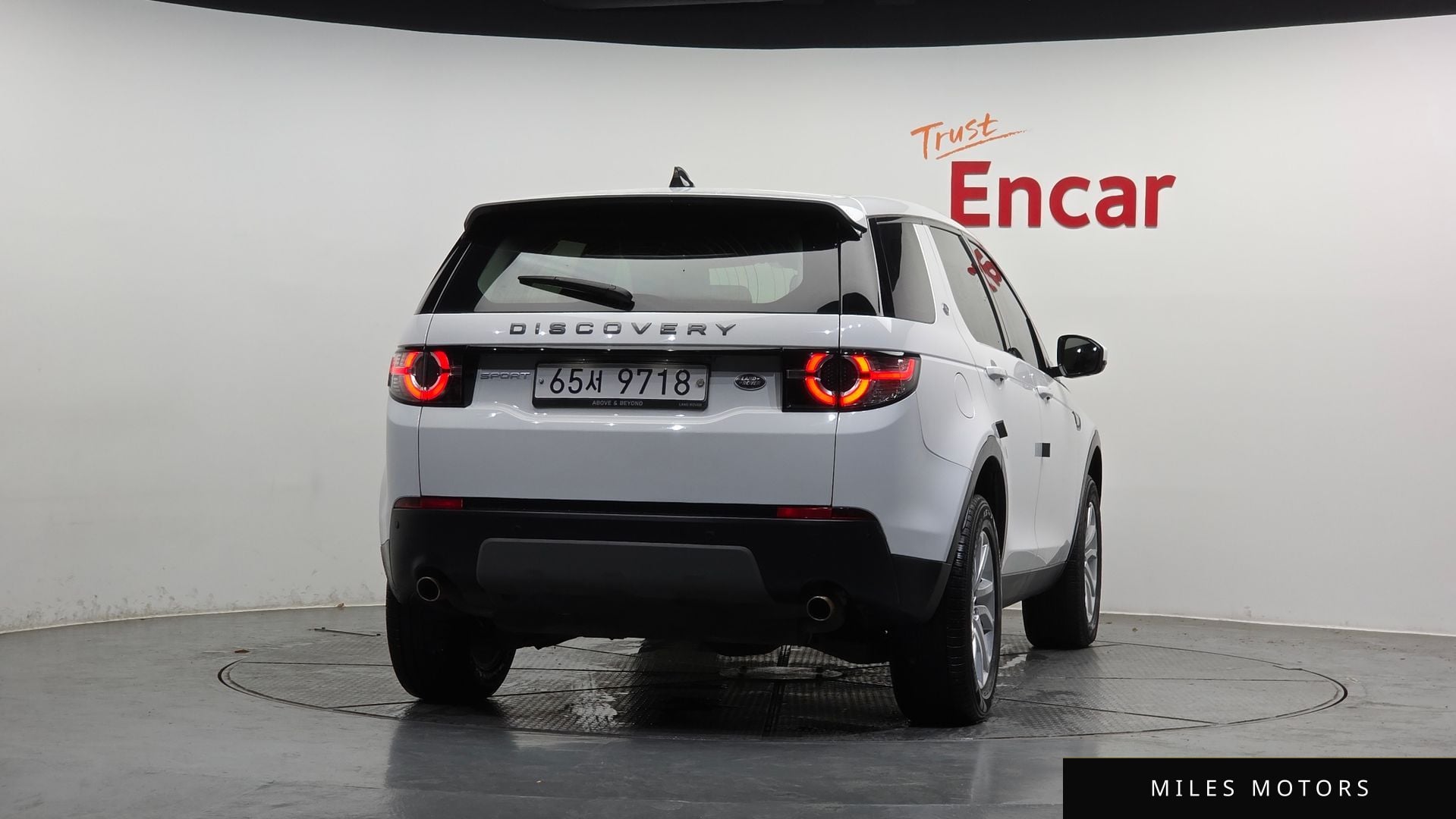 Land Rover Discovery Sport 2017 — миниатюра 4