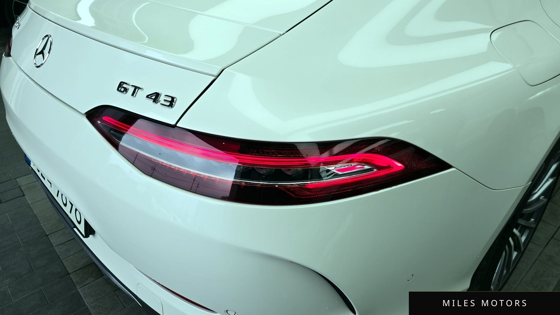 Mercedes-Benz AMG GT 2021 — миниатюра 9