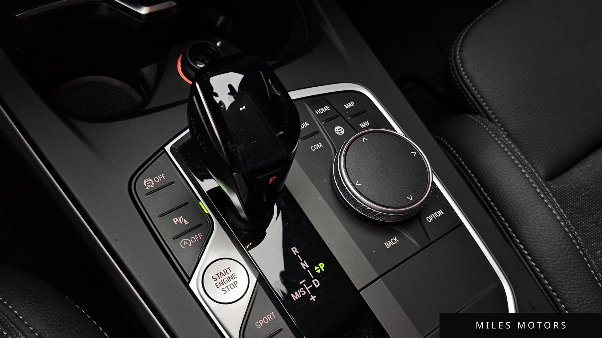 BMW 1 Series (F40) 2021 — миниатюра 12