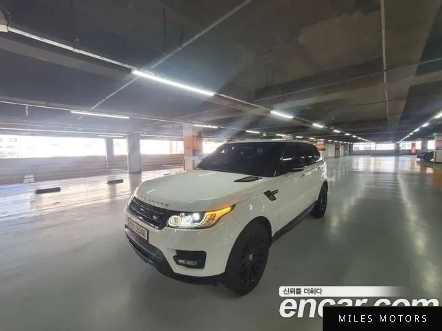 Land Rover Range Rover Sport 2015 — фото 1 из 12
