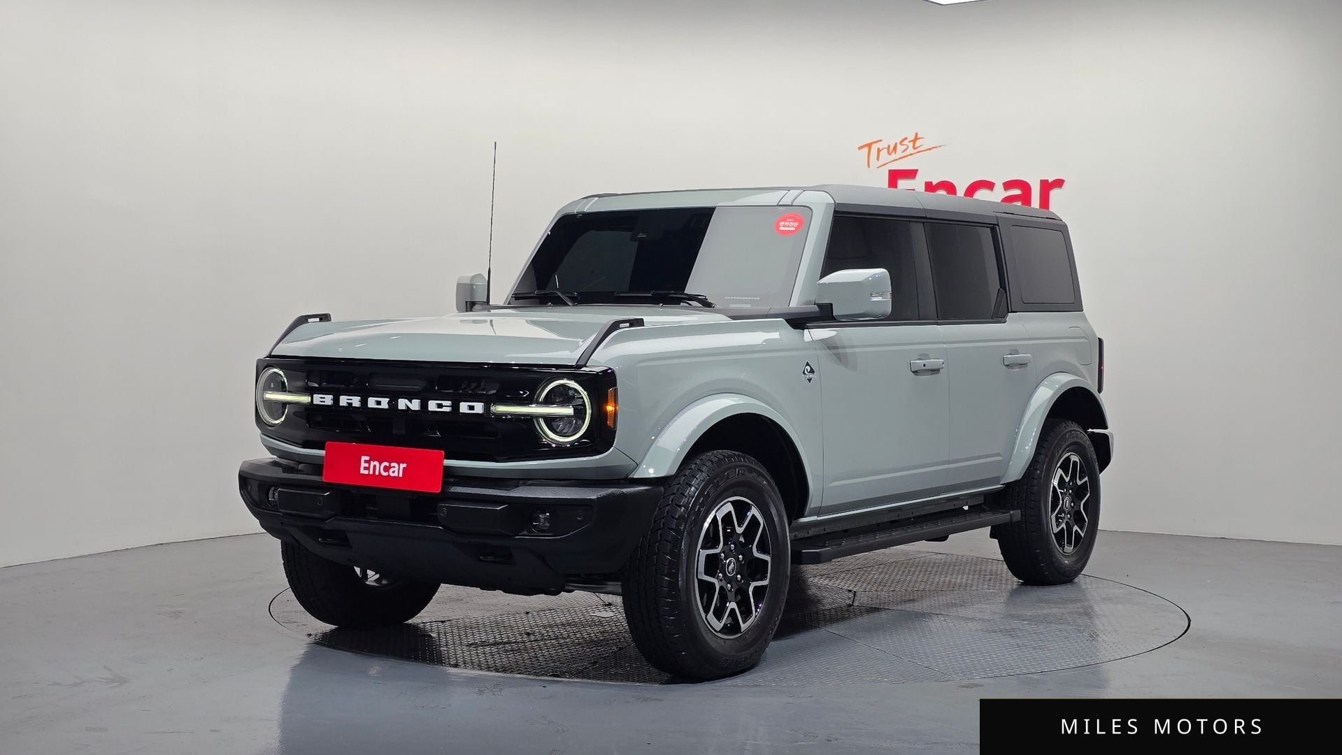 Ford Bronco 2024