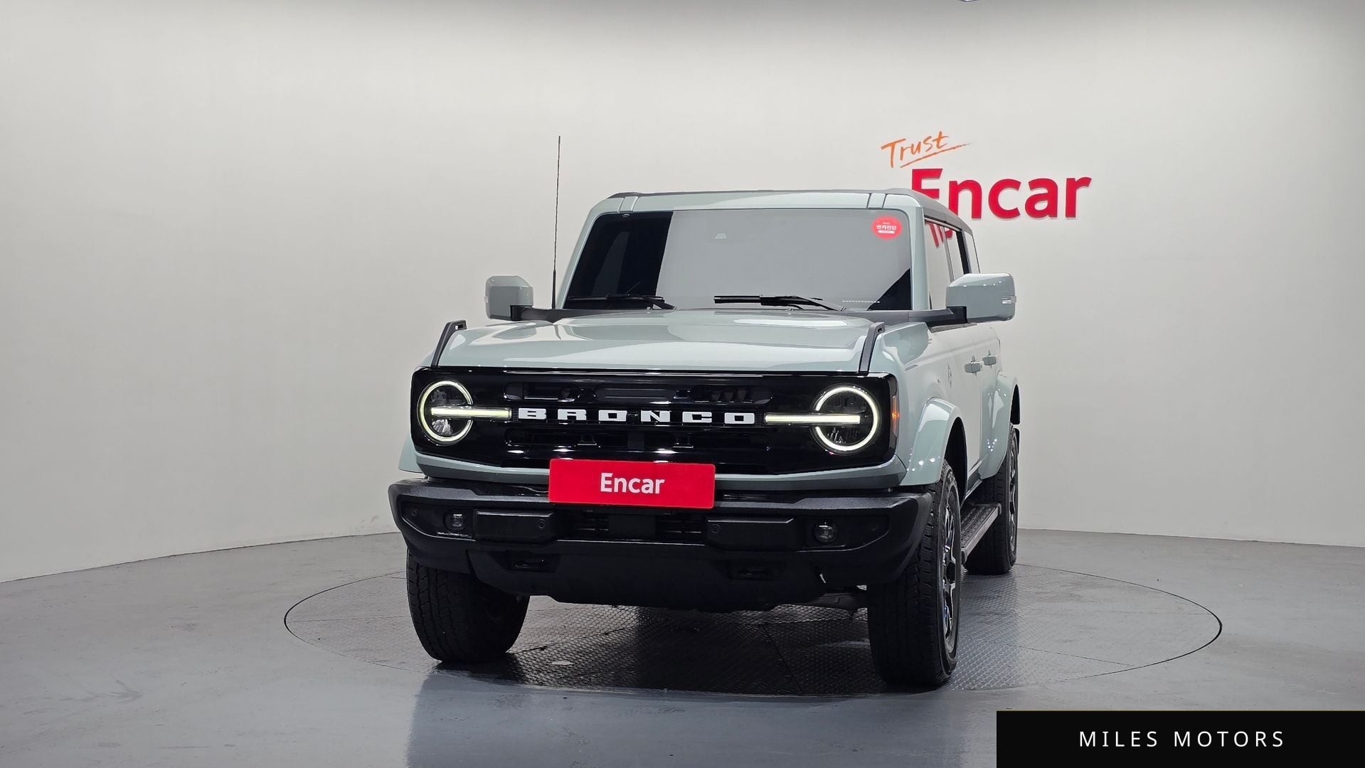 Ford Bronco 2024 — миниатюра 3