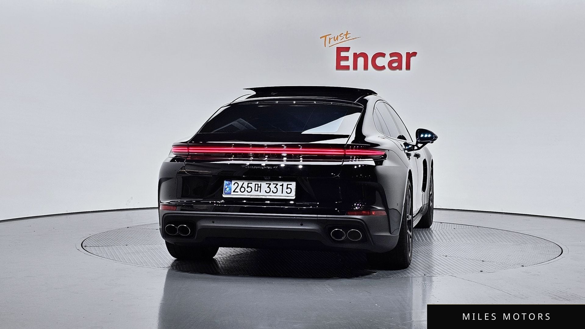 Porsche Panamera 2025 — миниатюра 4