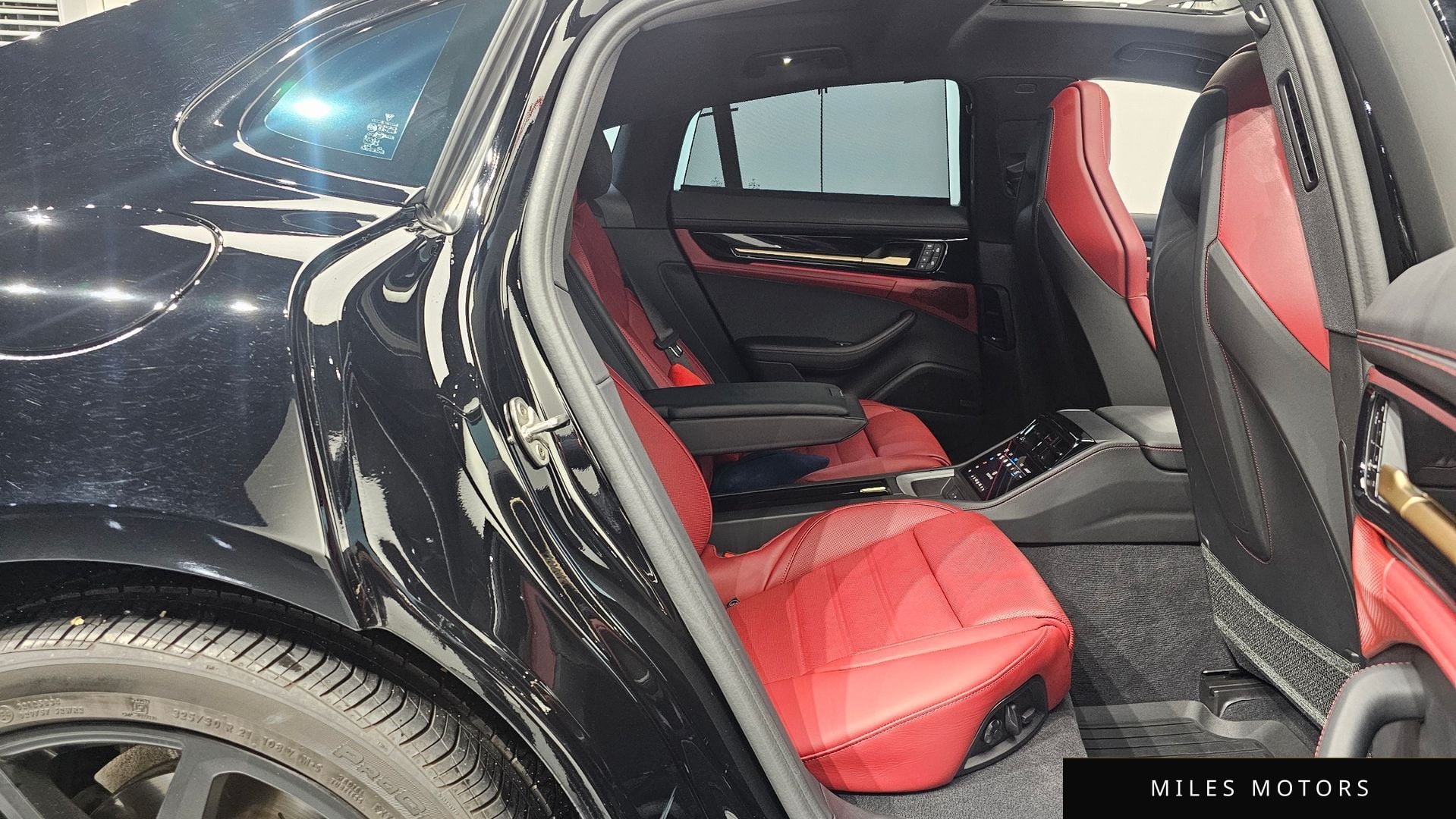 Porsche Panamera 2025 — миниатюра 12