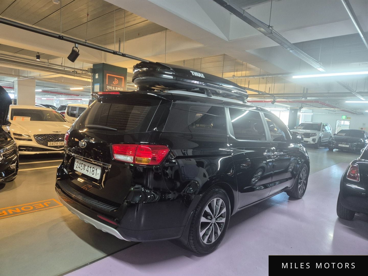 Kia Canival 2018 — миниатюра 2