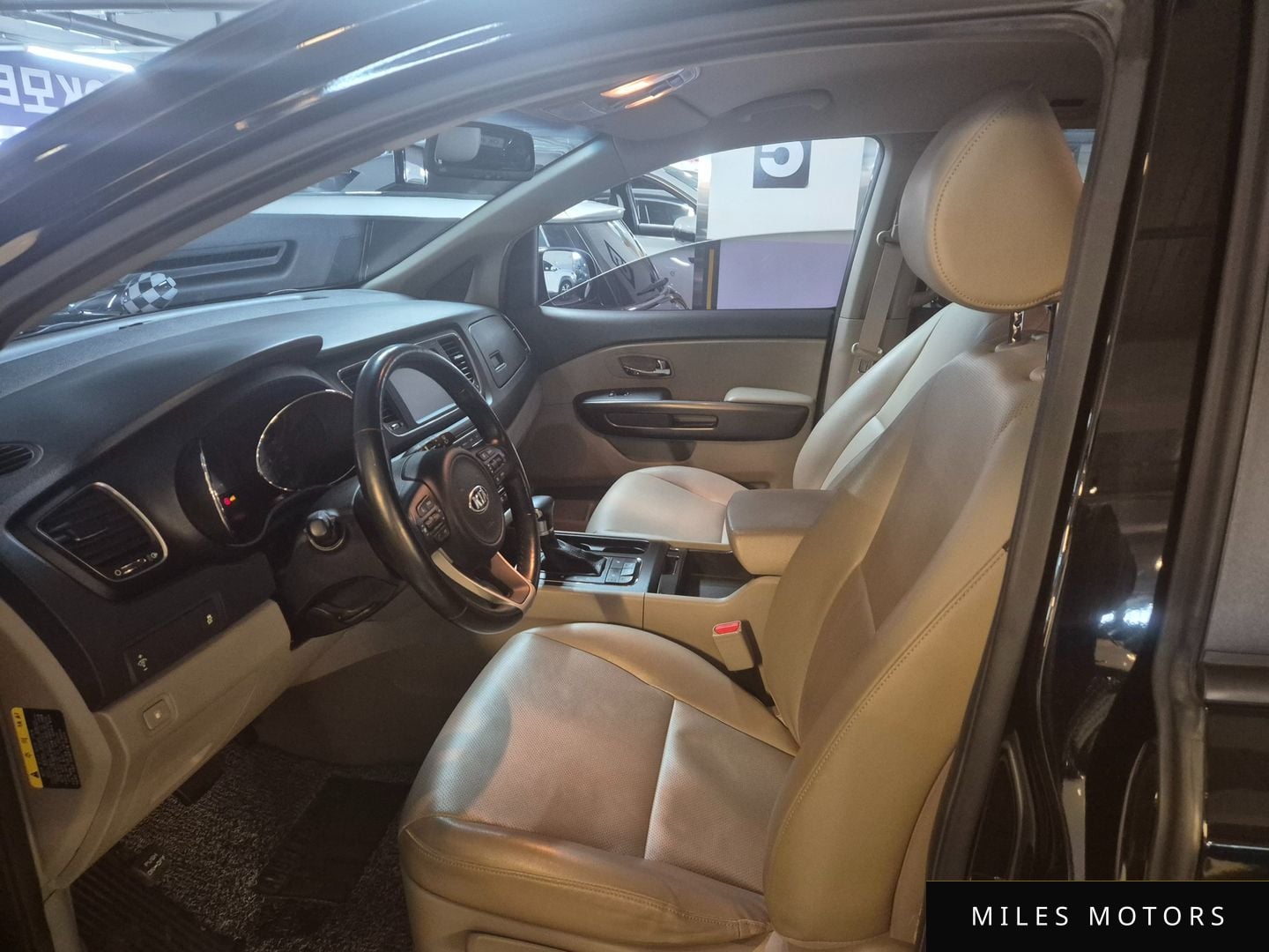 Kia Canival 2018 — миниатюра 9