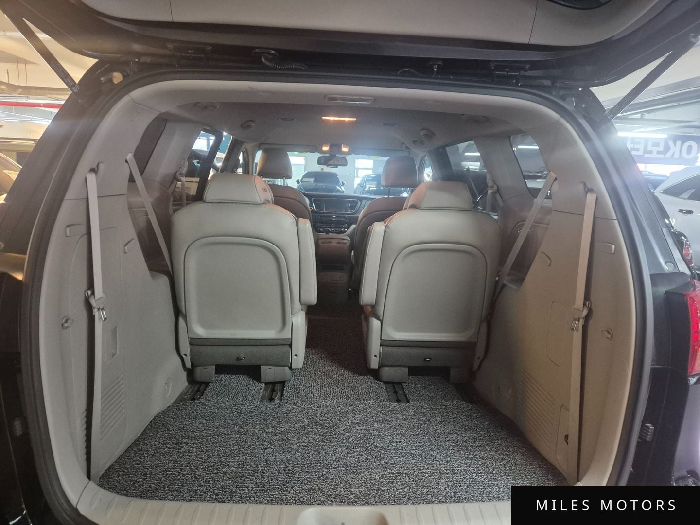 Kia Canival 2018 — миниатюра 12