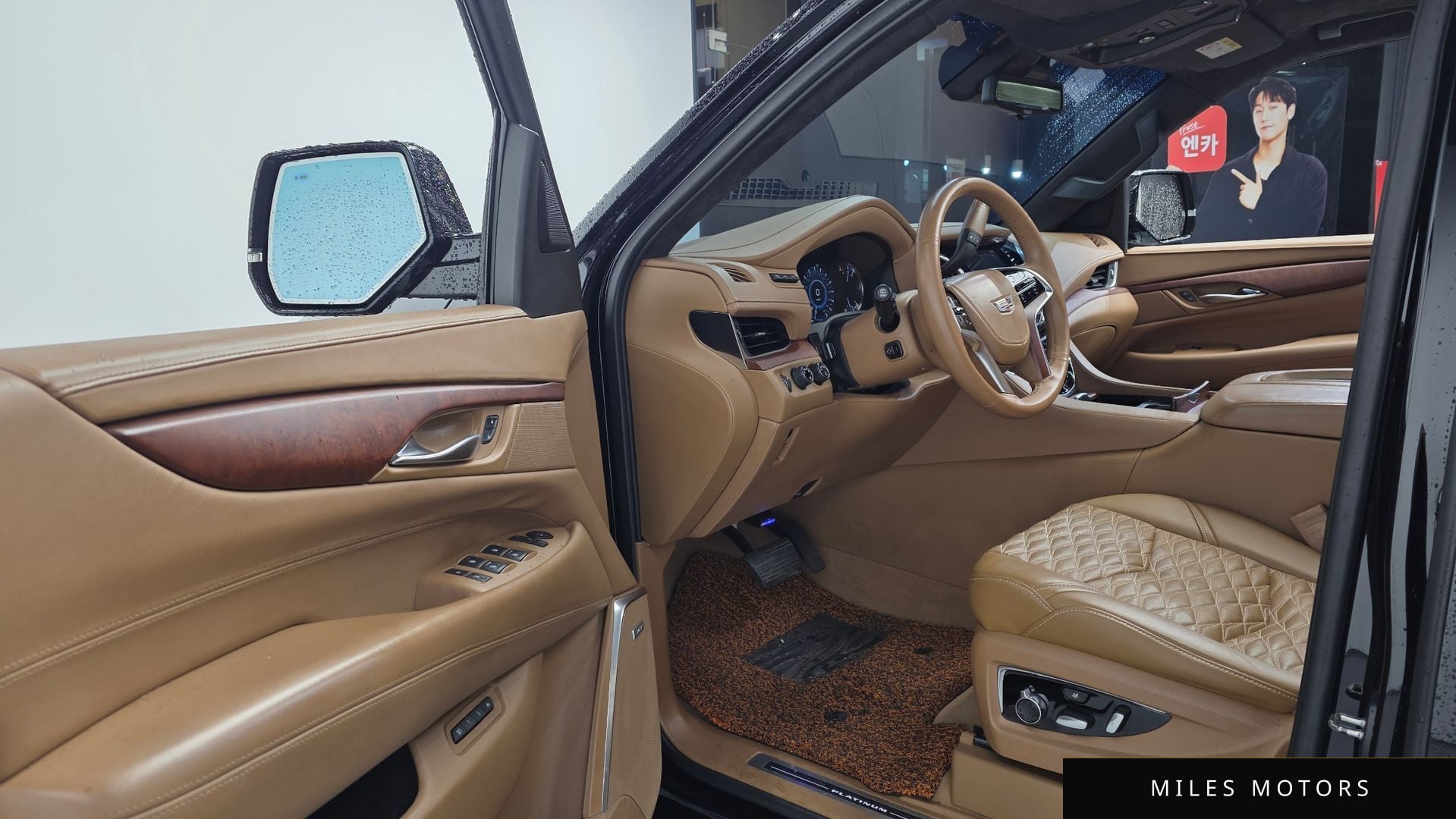 Cadillac 에스컬레이드 2017 — миниатюра 13