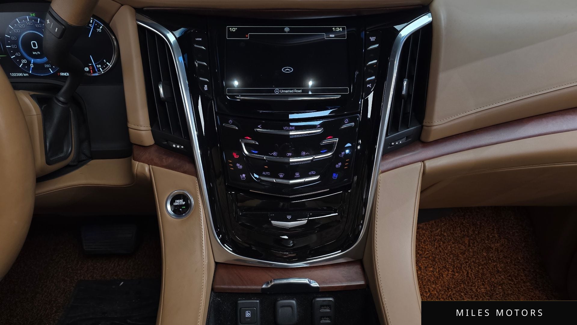 Cadillac 에스컬레이드 2017 — миниатюра 33