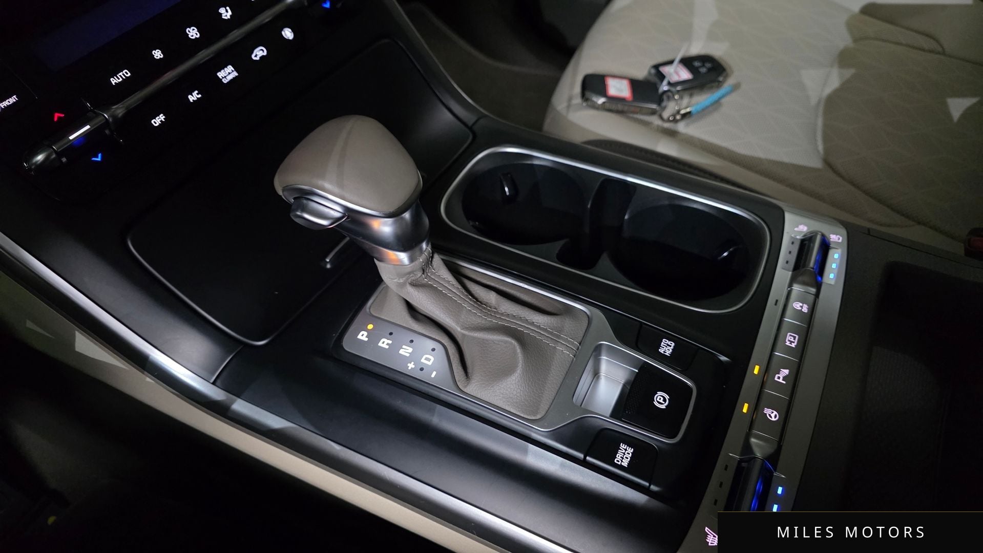 Kia Carnival 2022 — миниатюра 12