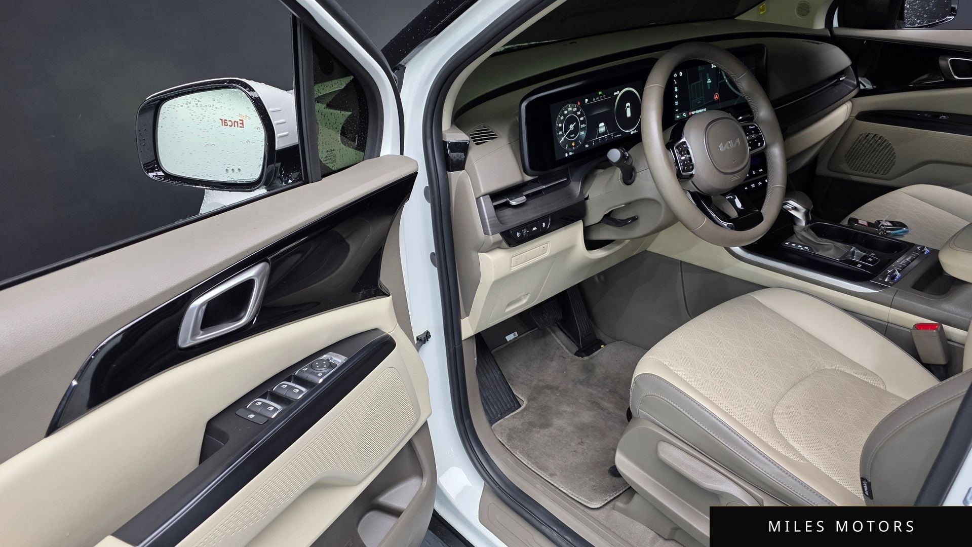 Kia Carnival 2022 — миниатюра 17