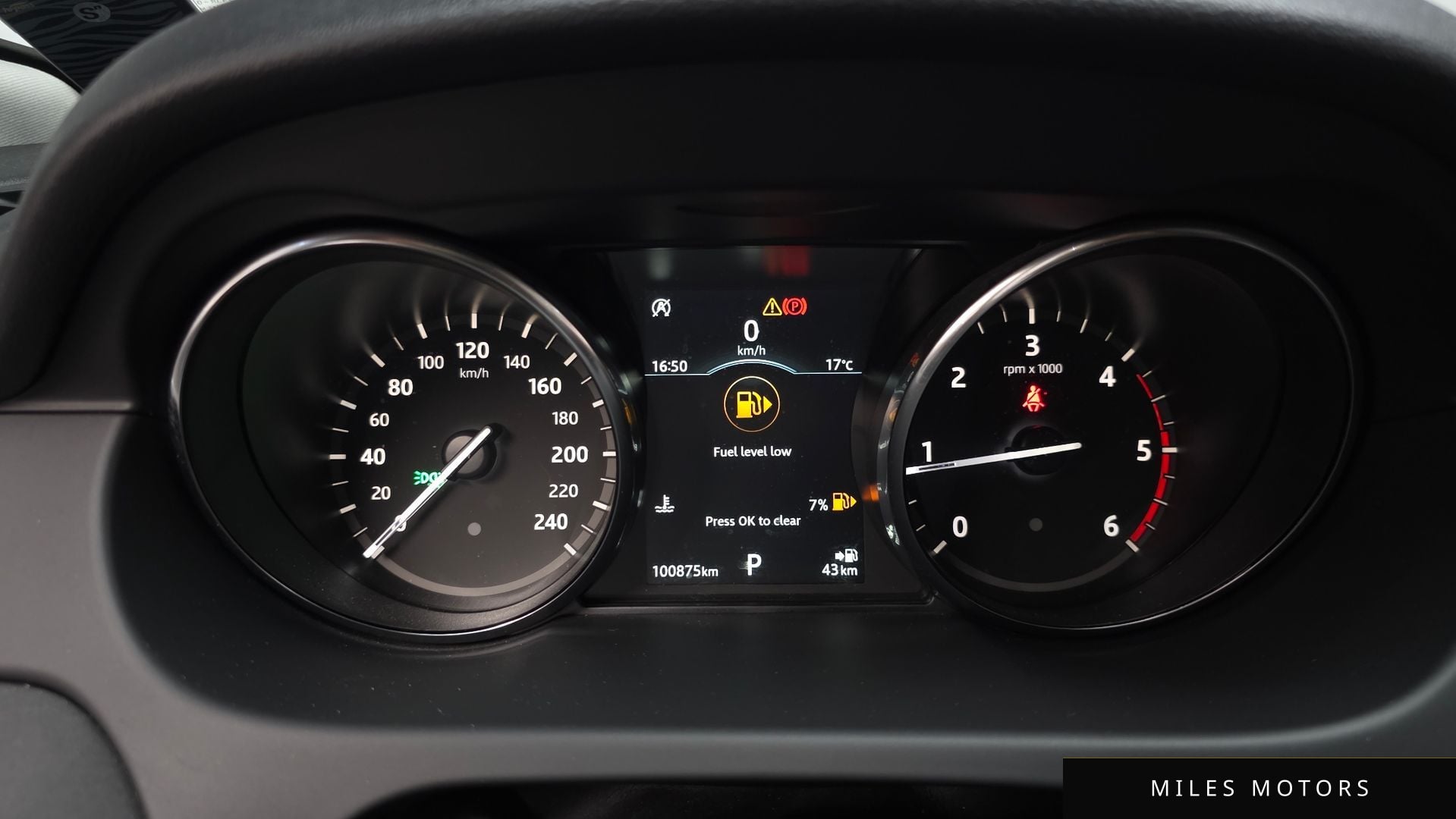 Land Rover Discovery Sport 2019 — миниатюра 8