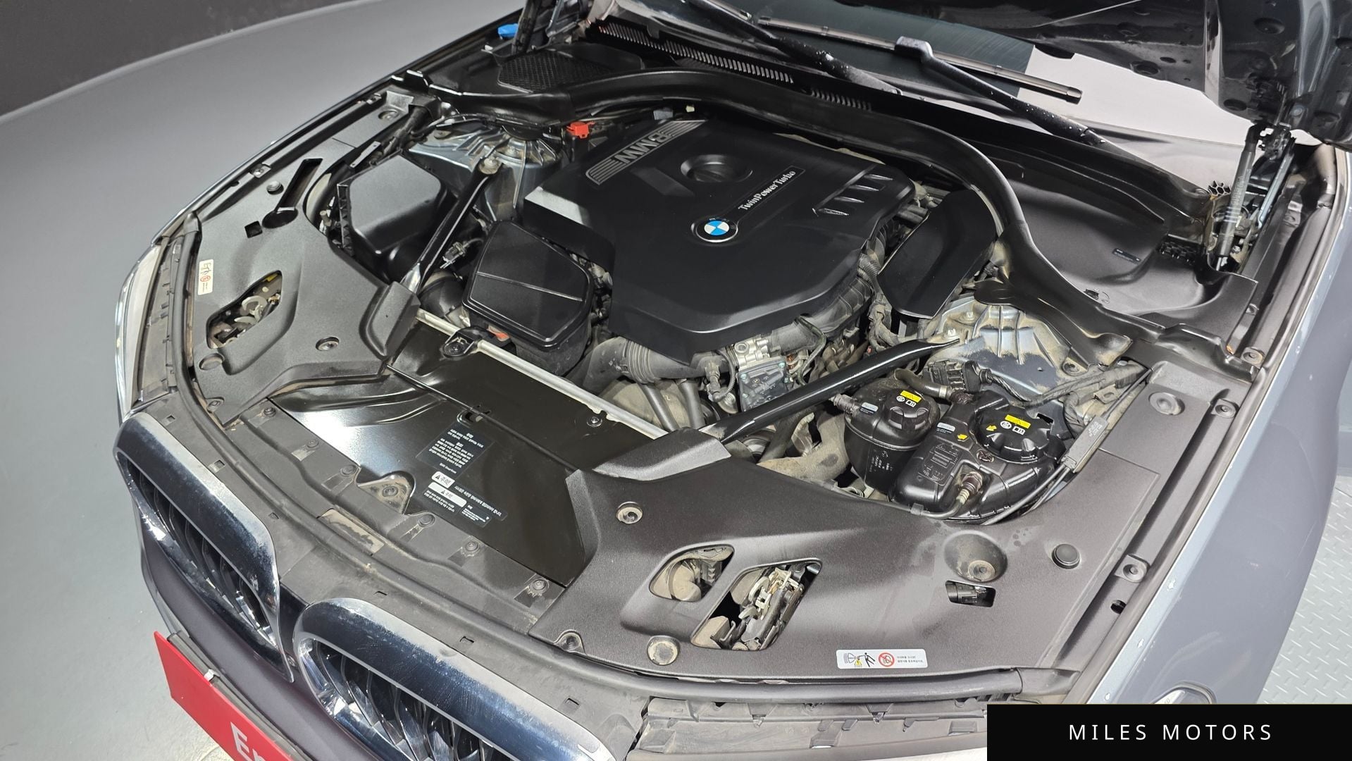 BMW 5 Series (G30) 2017 — миниатюра 6