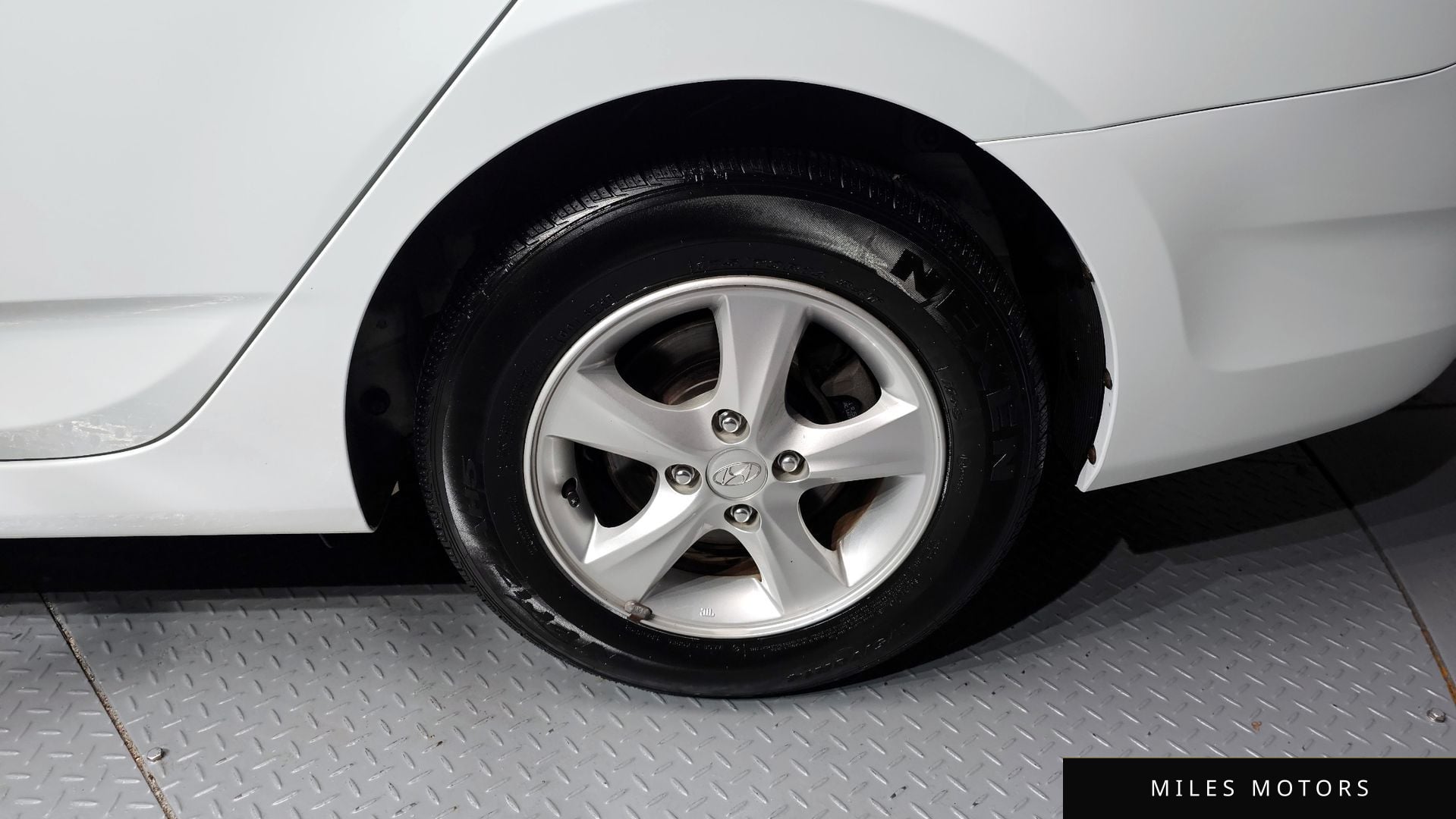 Hyundai Accent 2012 — миниатюра 7