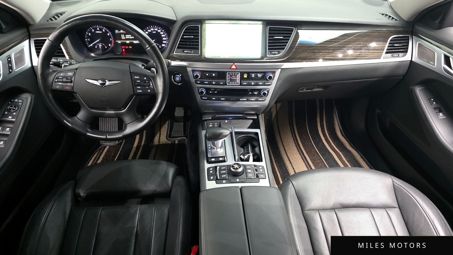 Genesis G80 2017 — миниатюра 10