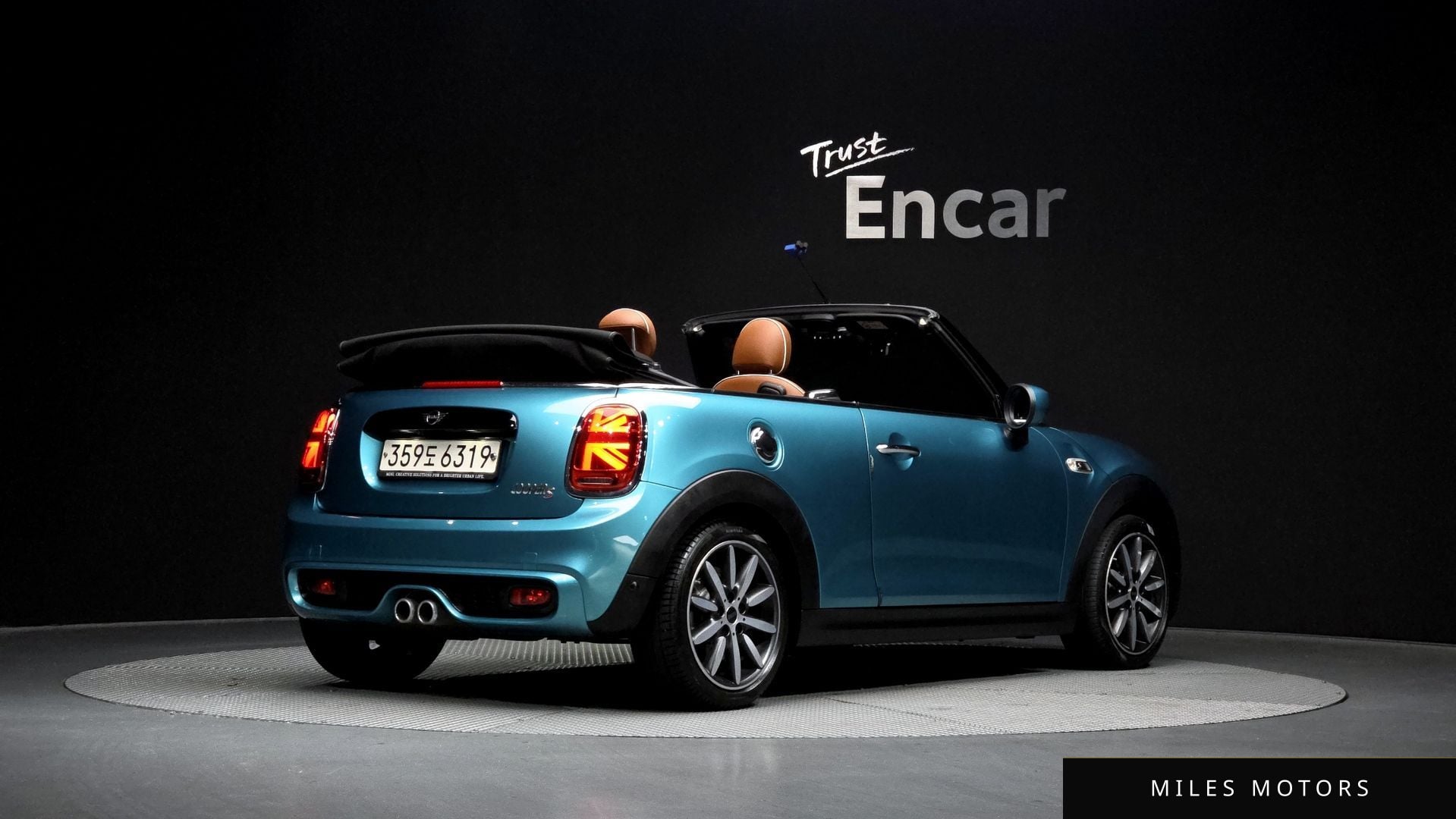 MINI Cooper Convertible 2021 — фото 1 из 12