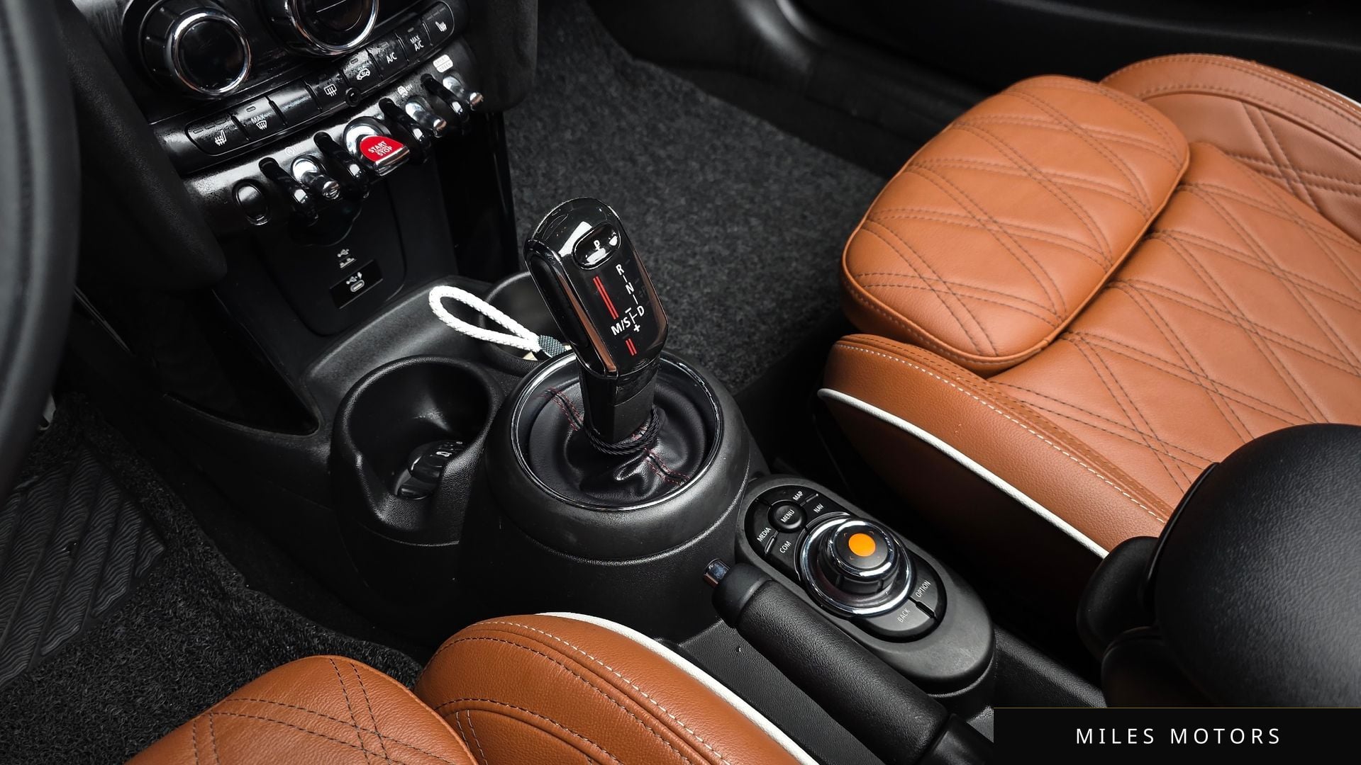 MINI Cooper Convertible 2021 — миниатюра 11