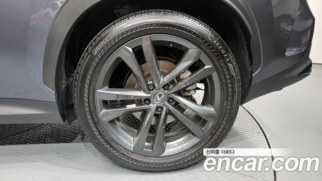 Лексус NX350h 2025 — миниатюра 7
