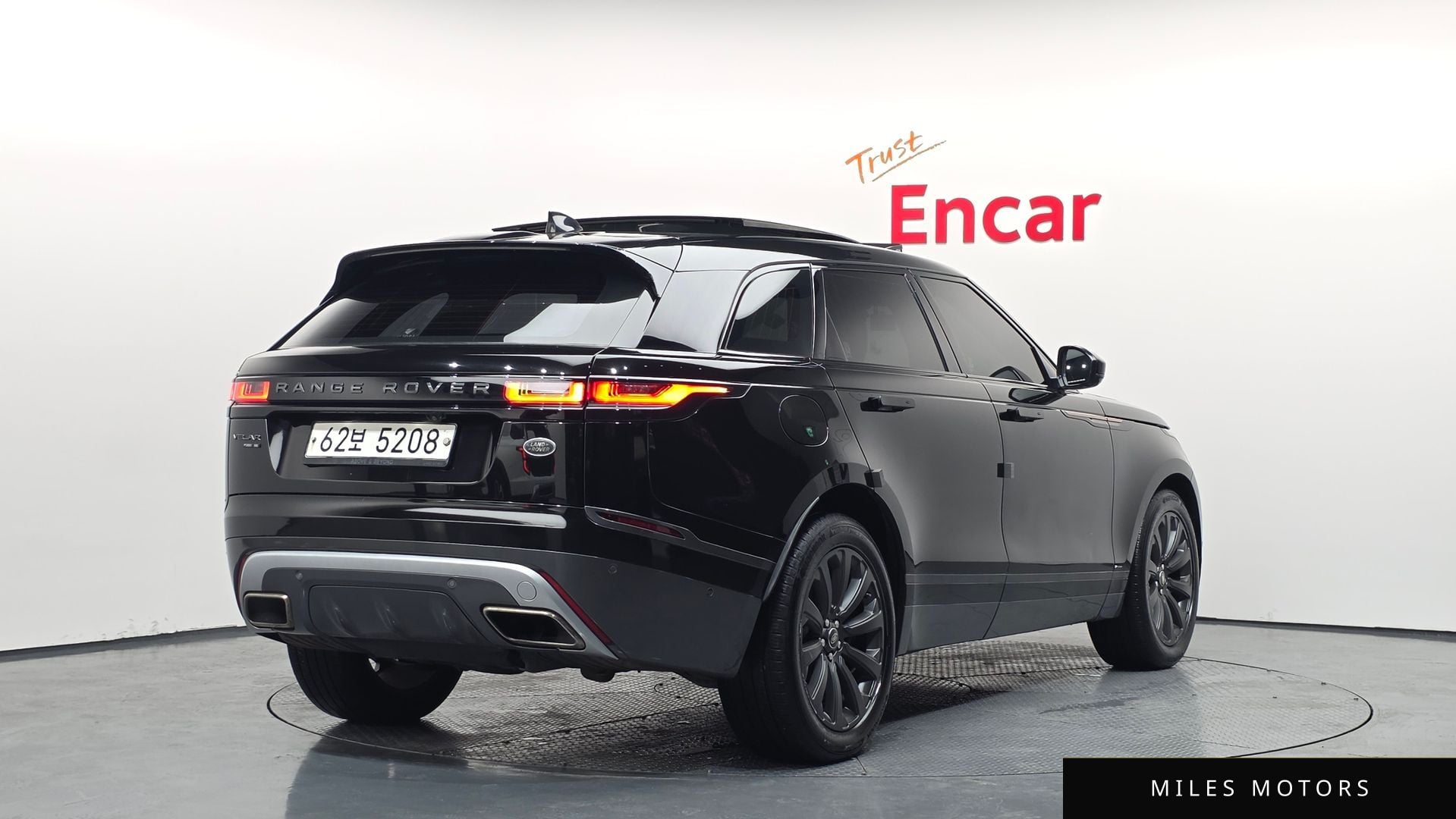 Land Rover Range Rover Velar 2018 — миниатюра 2