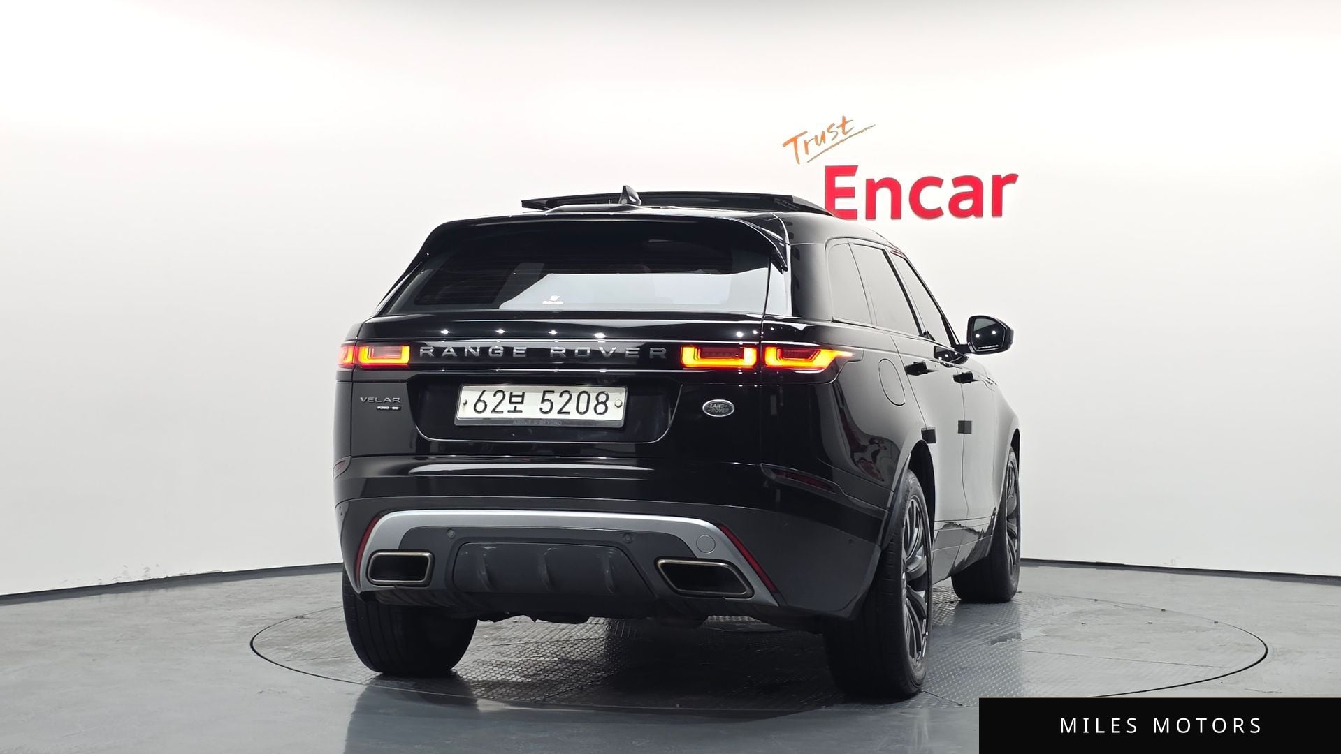 Land Rover Range Rover Velar 2018 — миниатюра 4