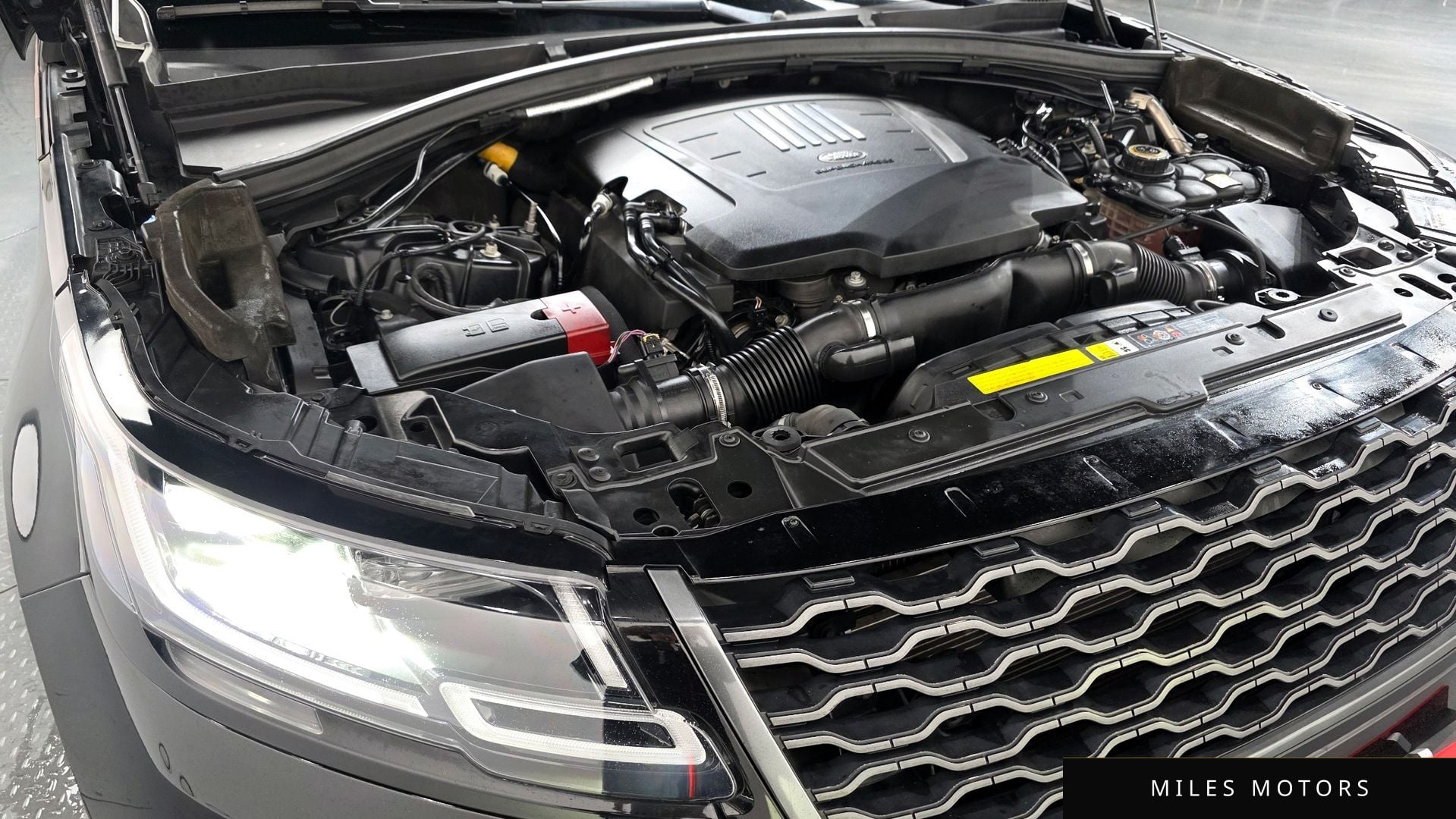 Land Rover Range Rover Velar 2018 — миниатюра 6