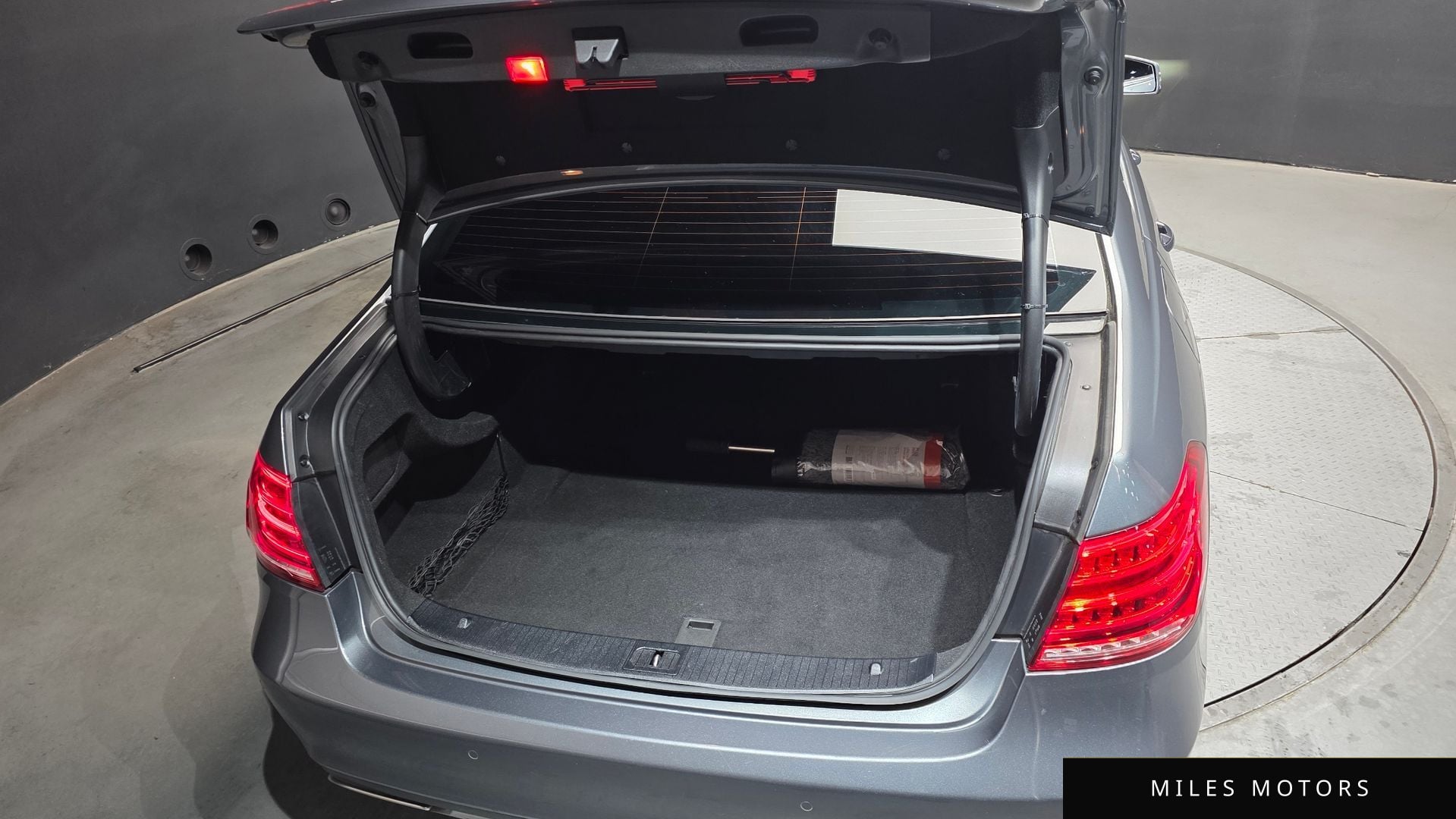 Mercedes-Benz E-클래스 W212 2016 — миниатюра 20