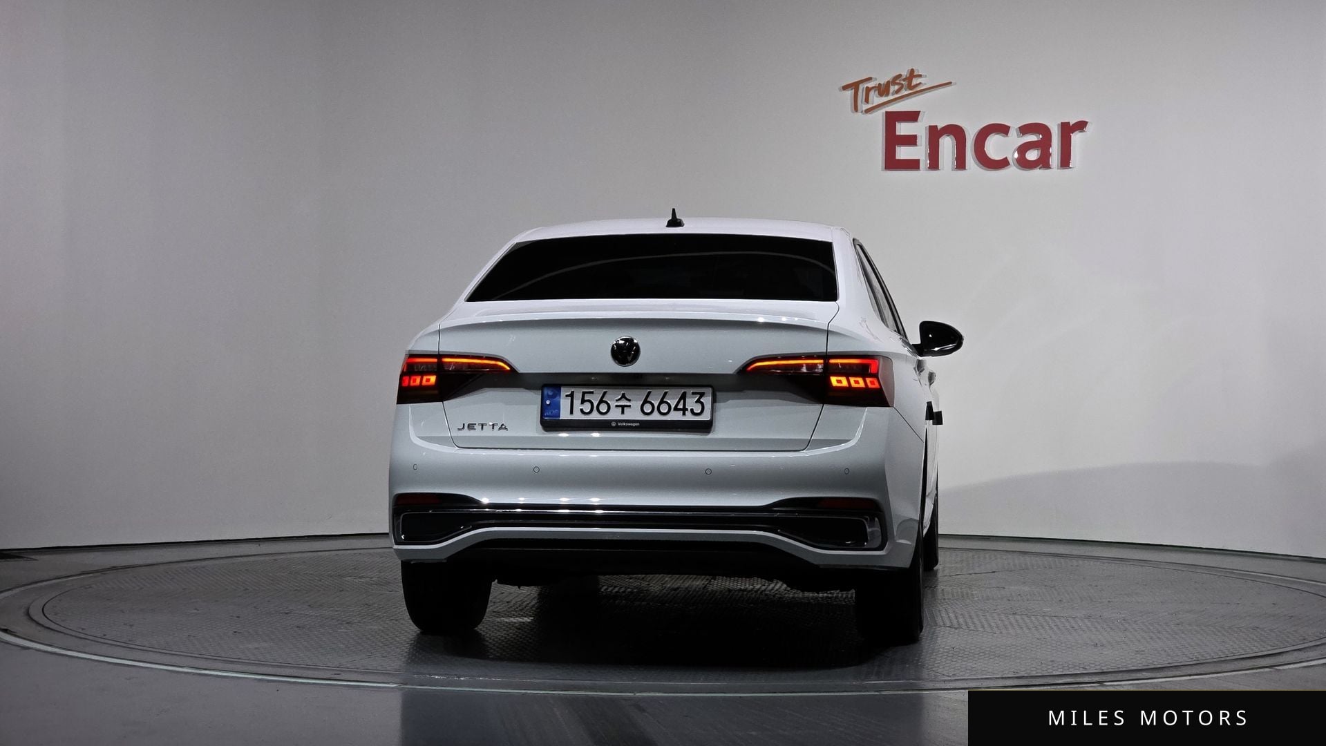 Volkswagen Jetta 2023 — миниатюра 4