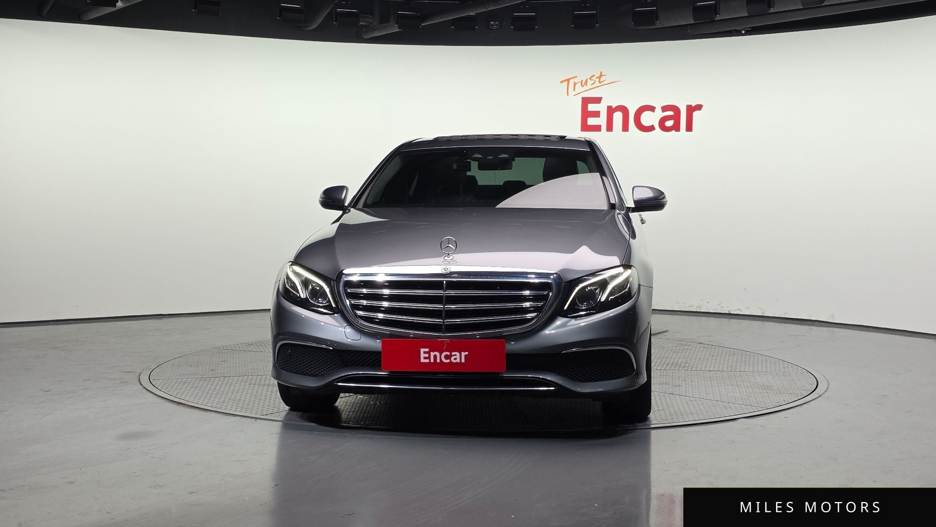 Mercedes-Benz E-Class W213 2017 — миниатюра 3
