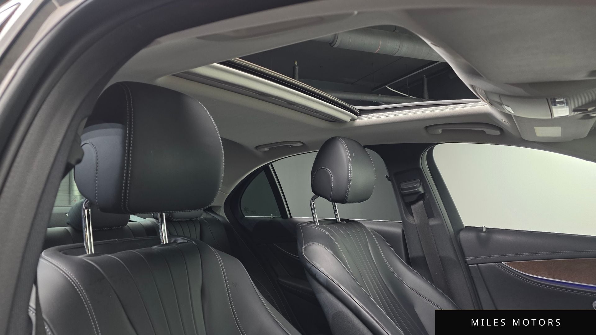 Mercedes-Benz E-Class W213 2017 — миниатюра 18