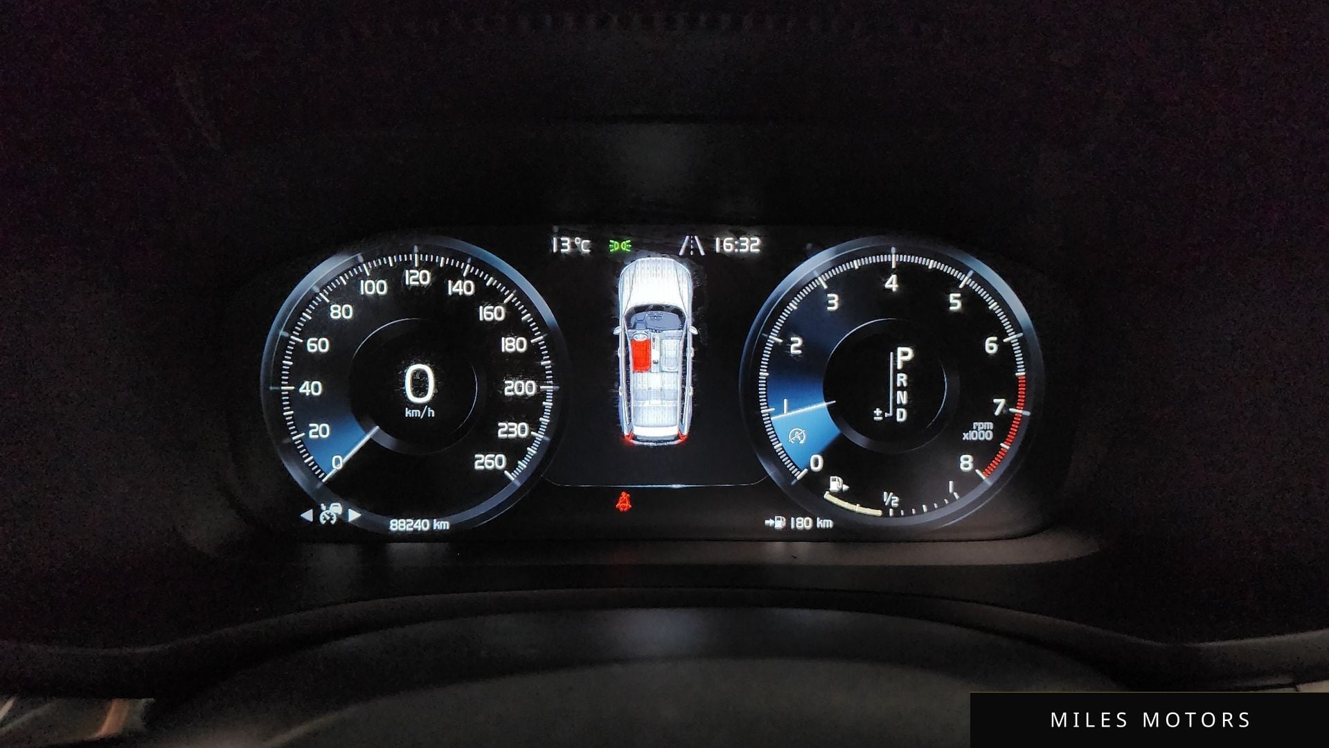 Volvo V60 2020 — миниатюра 11