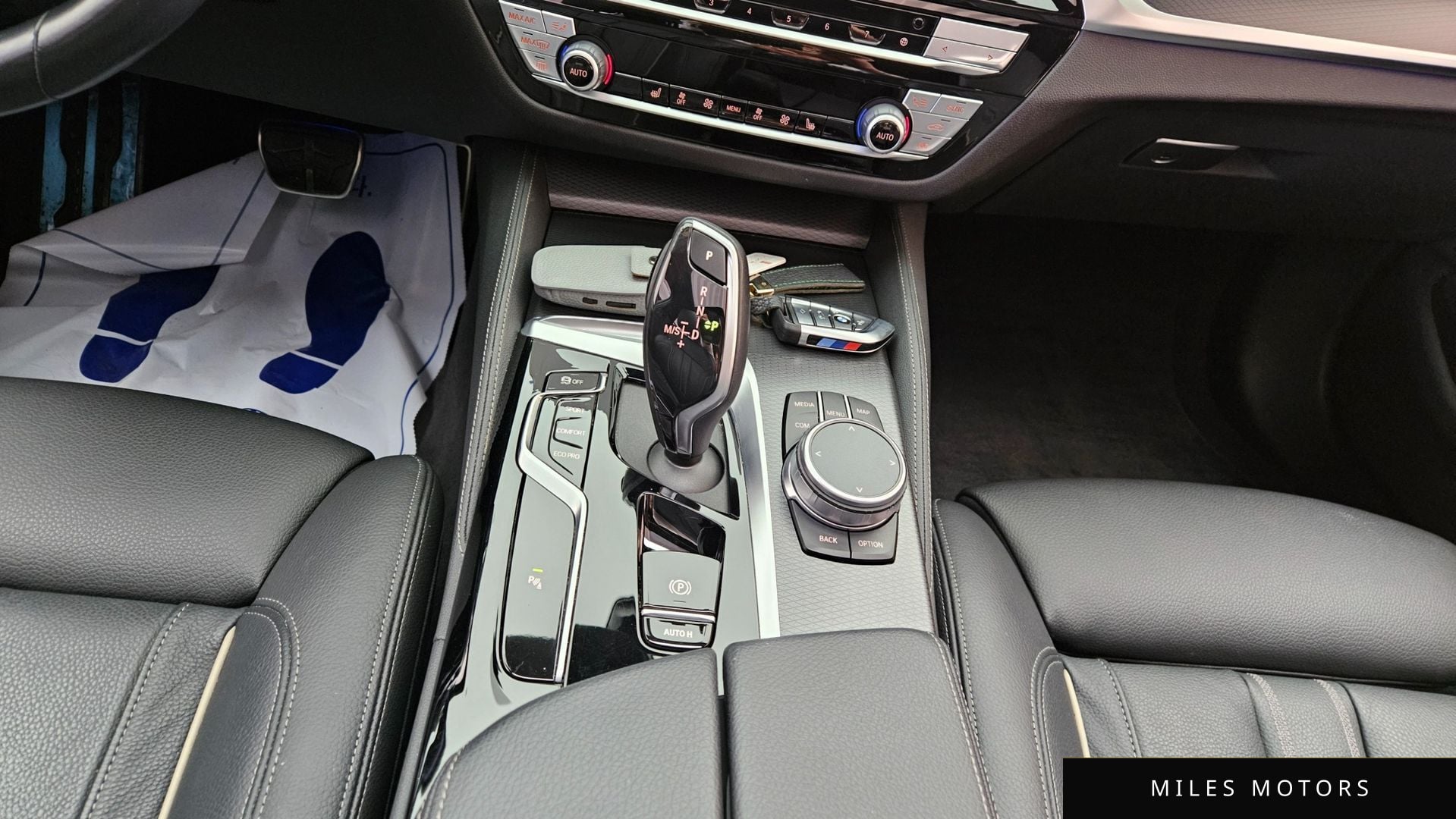 BMW 5 Series (G30) 2022 — миниатюра 9