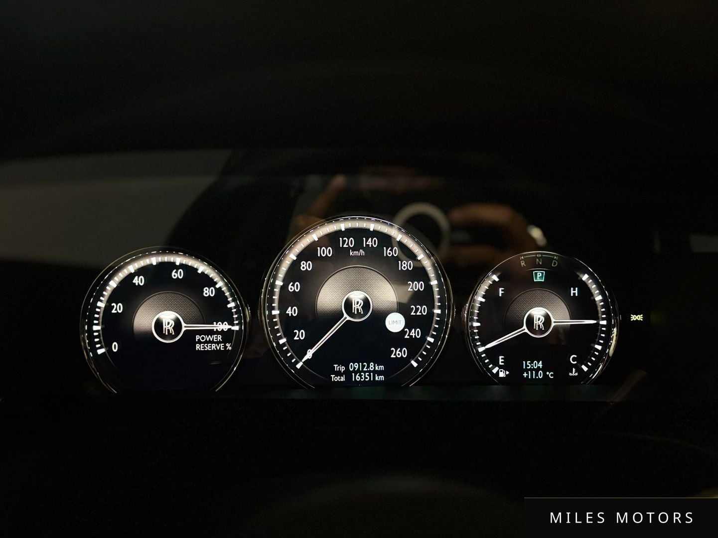 Rolls-Royce 고스트 2022 — миниатюра 6
