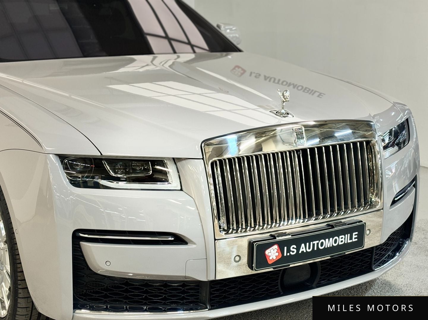 Rolls-Royce 고스트 2022 — миниатюра 16