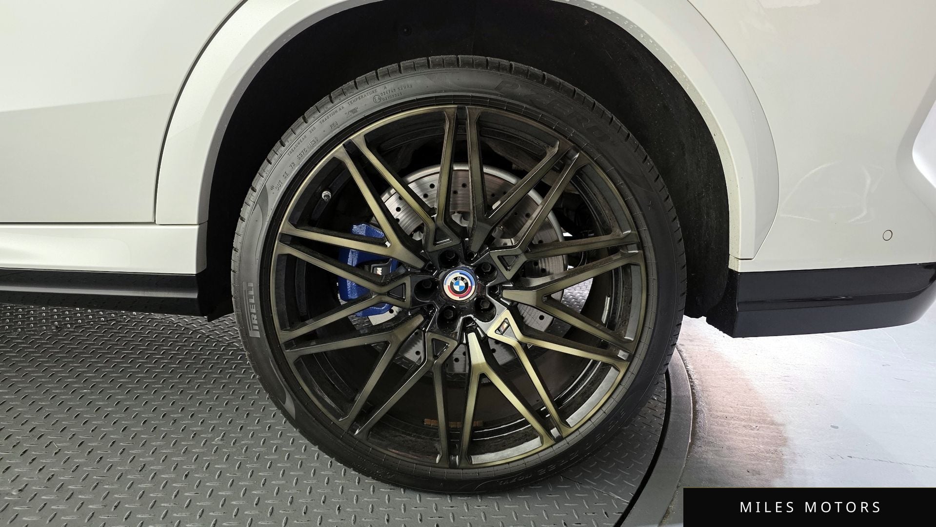 BMW X6M (G06) 2023 — миниатюра 7