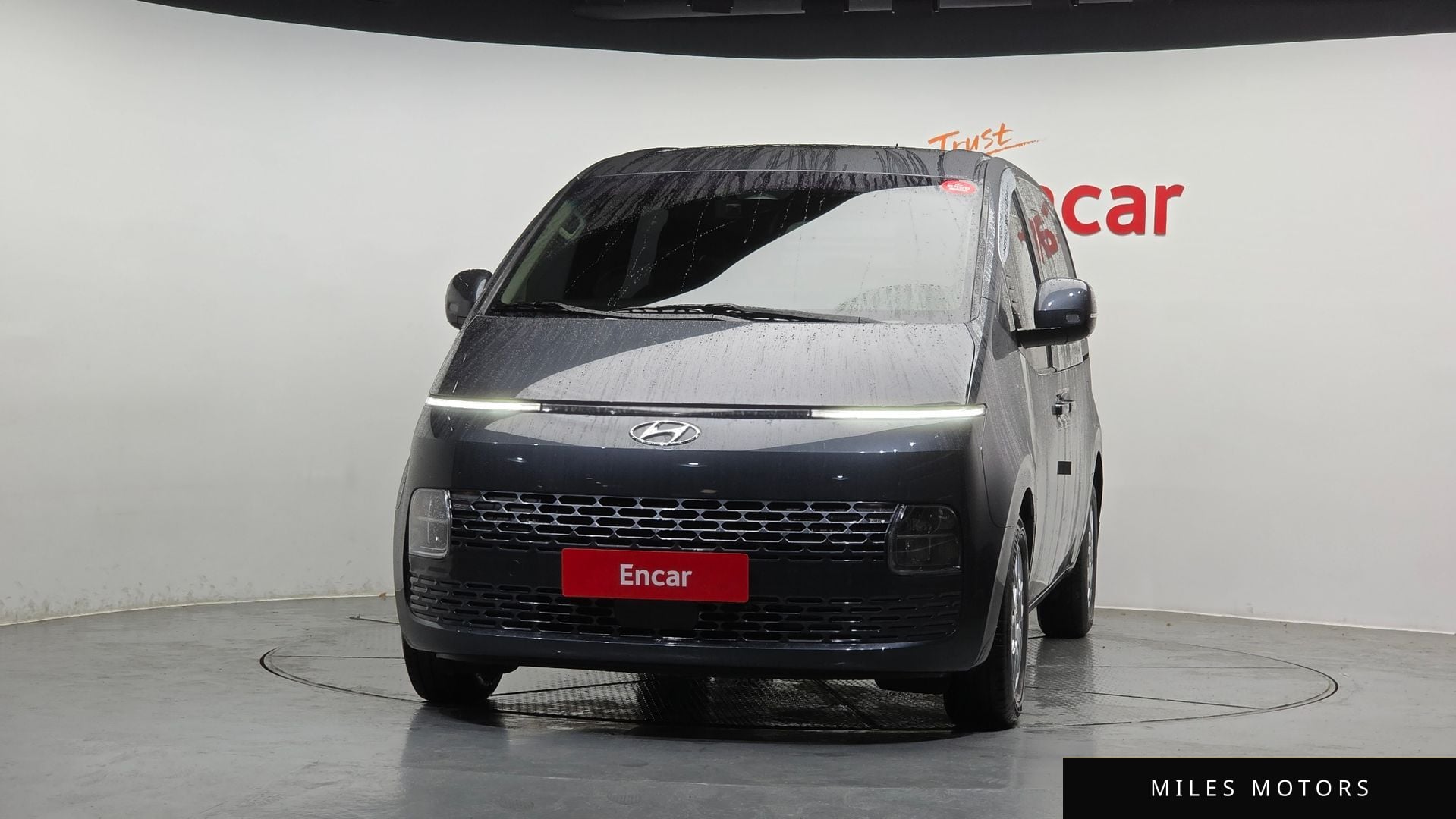 Hyundai Staria 2022 — миниатюра 3