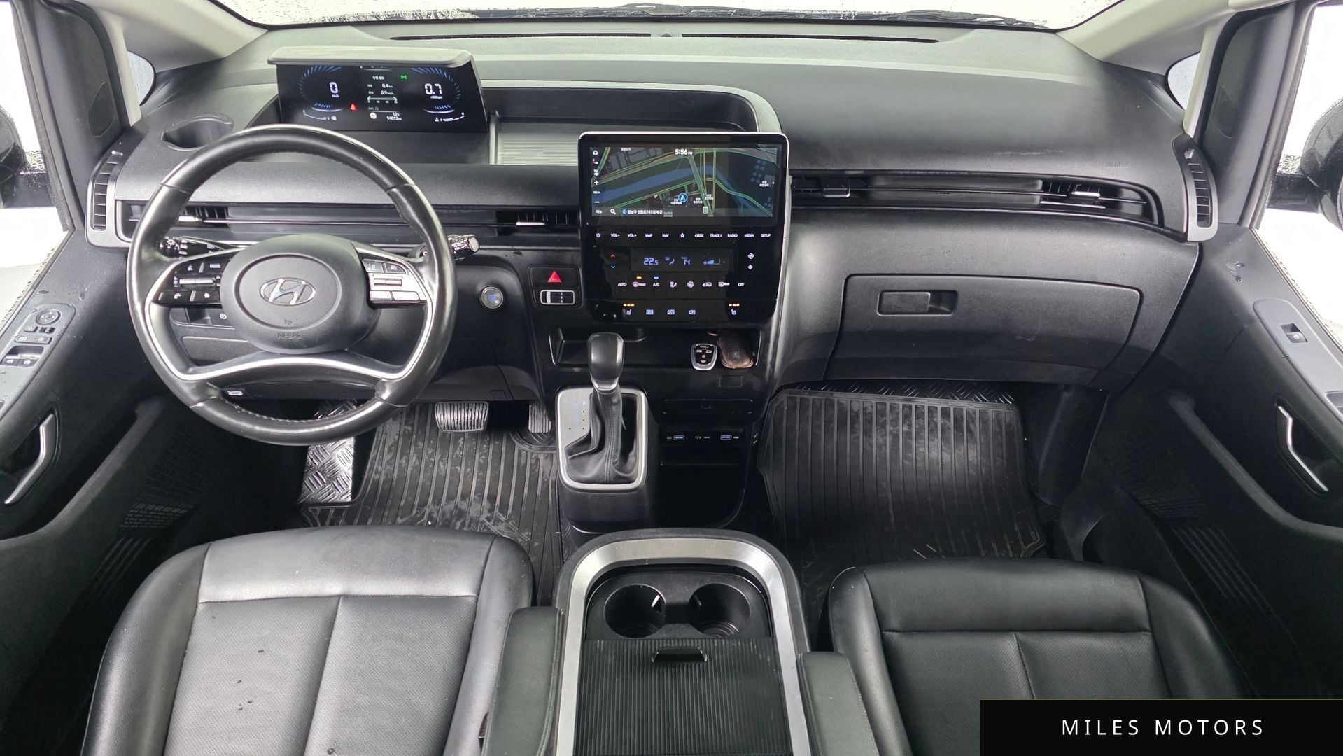Hyundai Staria 2022 — миниатюра 7