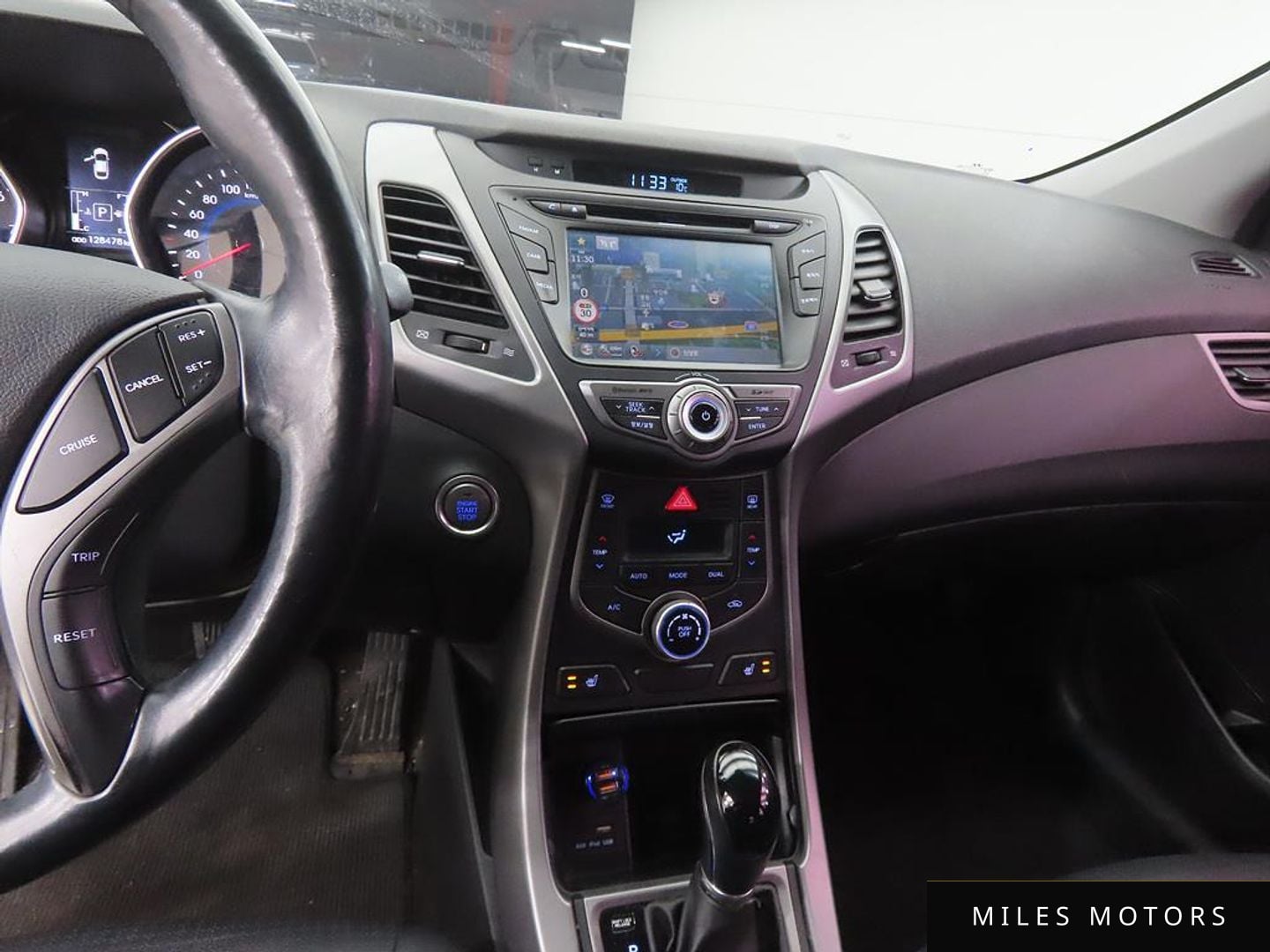 Hyundai AVANTE 2014 — миниатюра 8