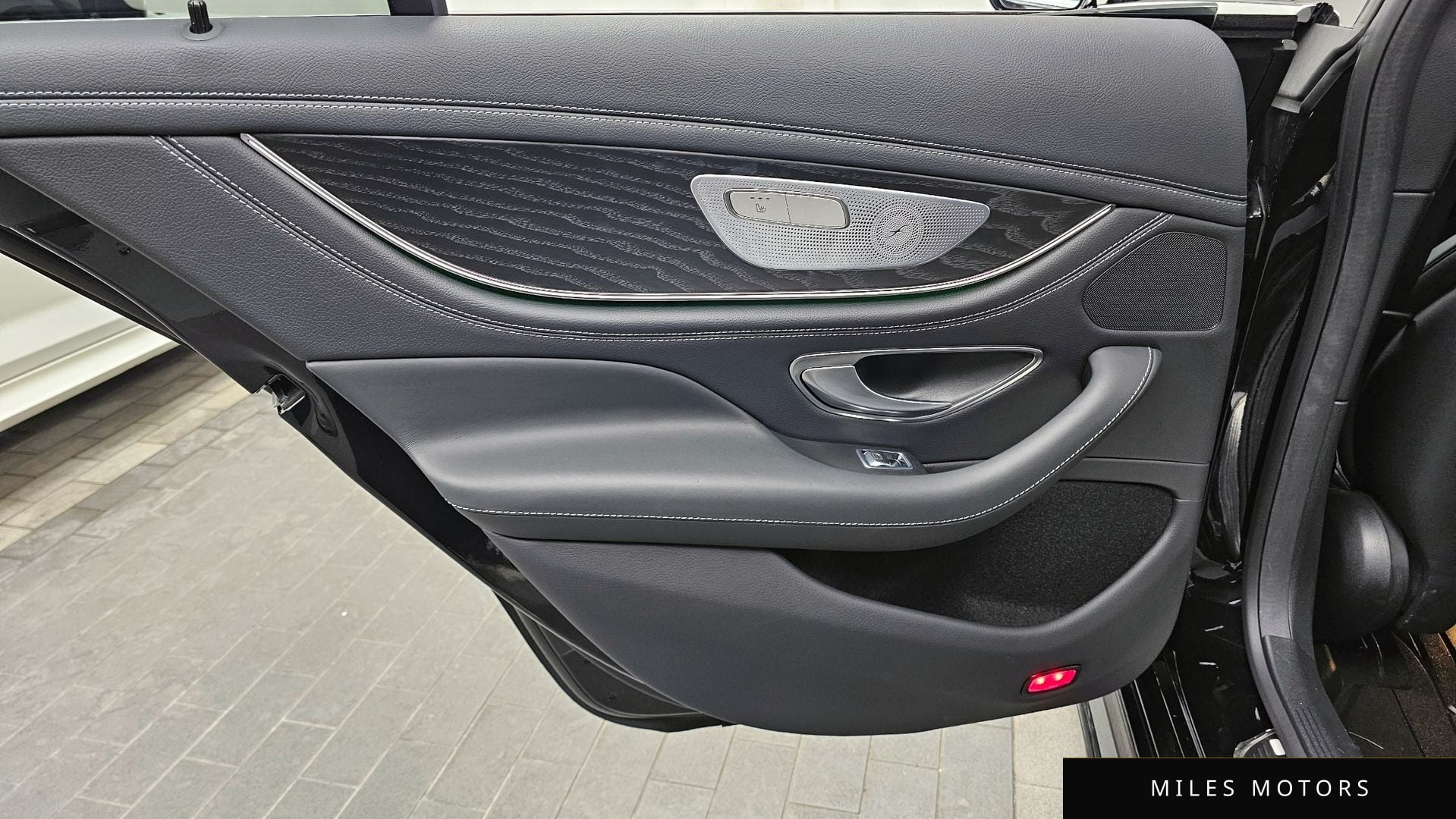 Mercedes-Benz CLS-클래스 C257 2022 — миниатюра 15