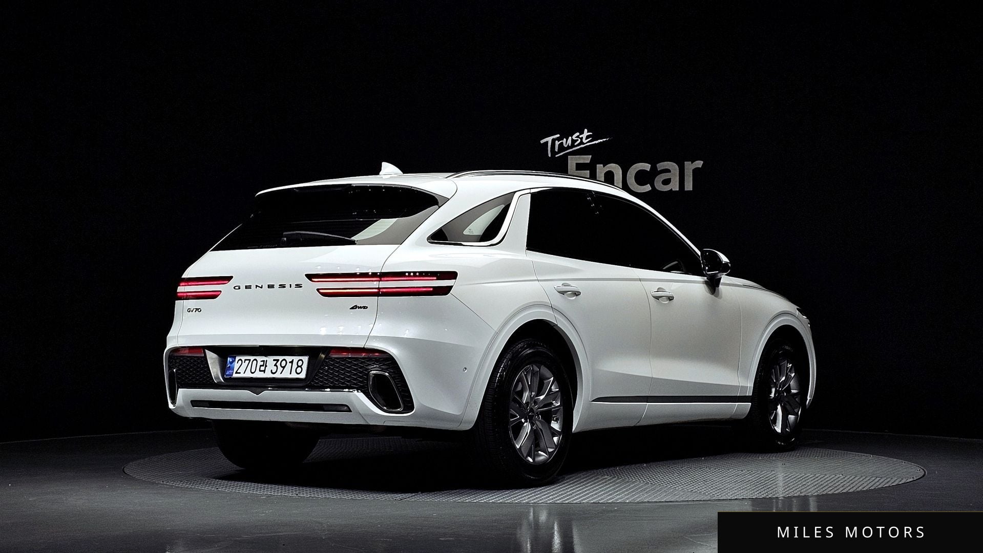 Genesis GV70 2022 — миниатюра 2