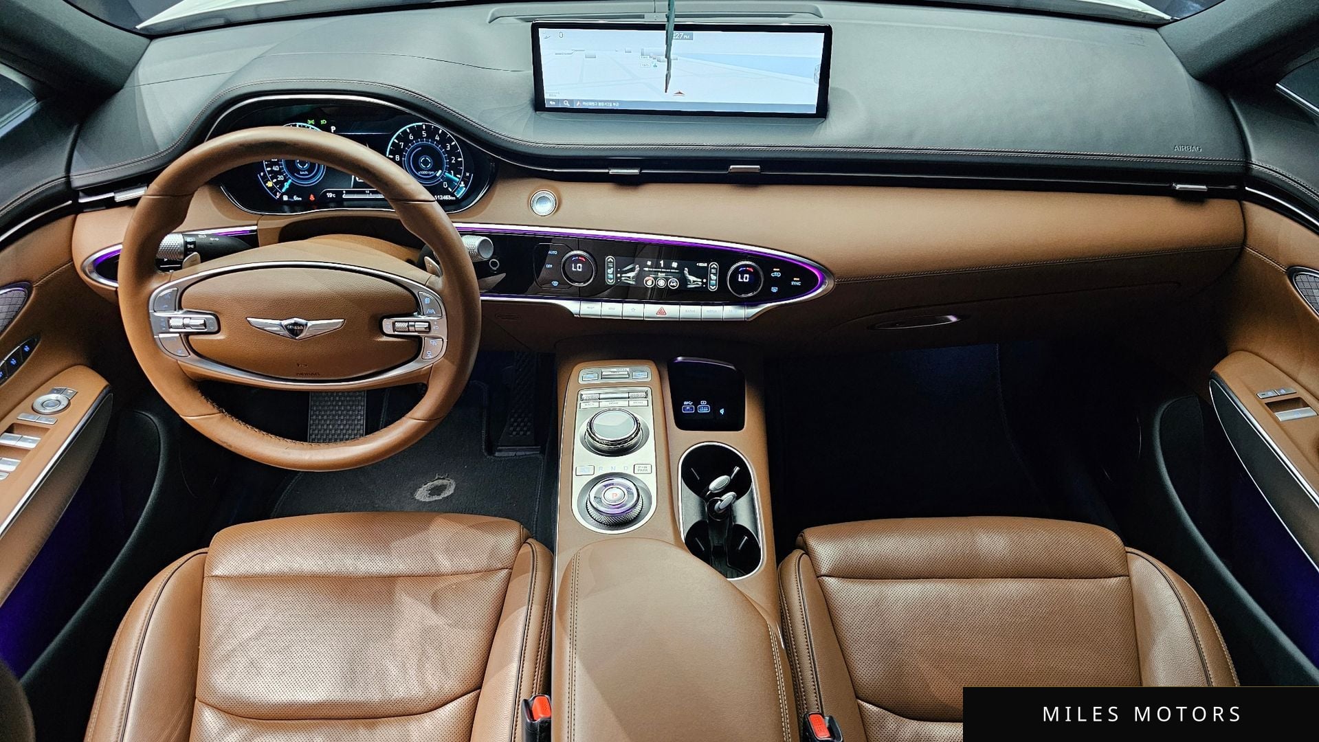 Genesis GV70 2022 — миниатюра 10