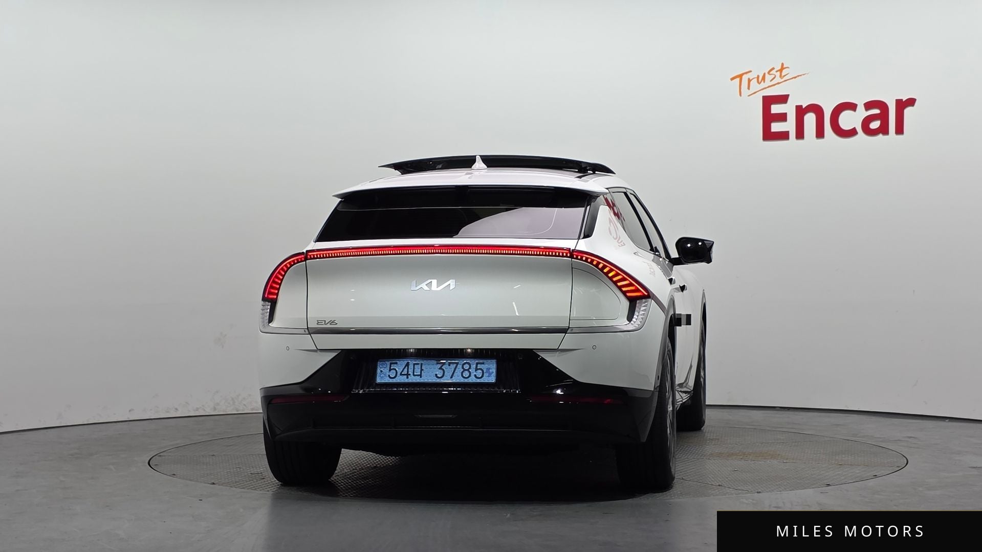 Kia EV6 2023 — миниатюра 4