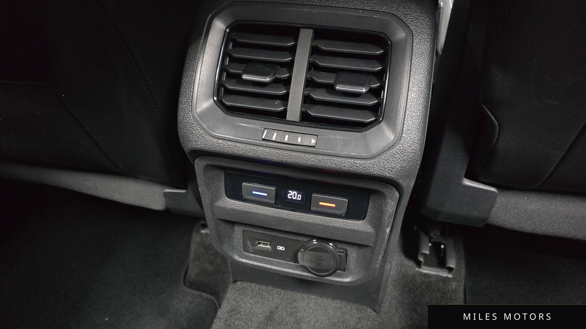 Volkswagen 티구안 2020 — миниатюра 31