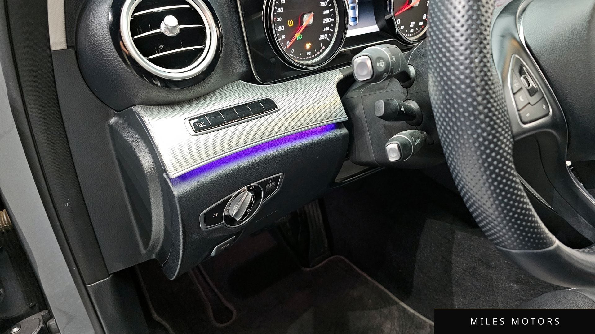 Mercedes-Benz E-클래스 W213 2017 — миниатюра 16