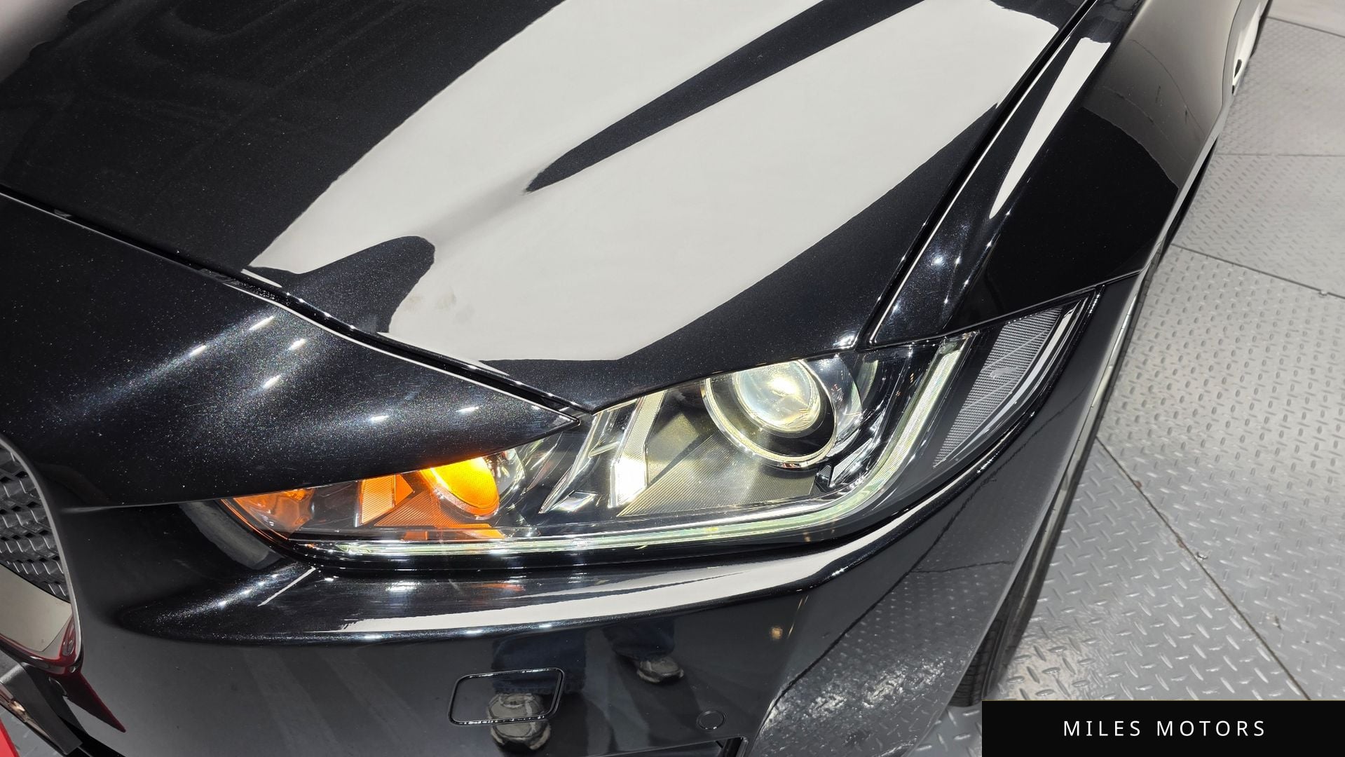 Jaguar XE 2017 — миниатюра 8