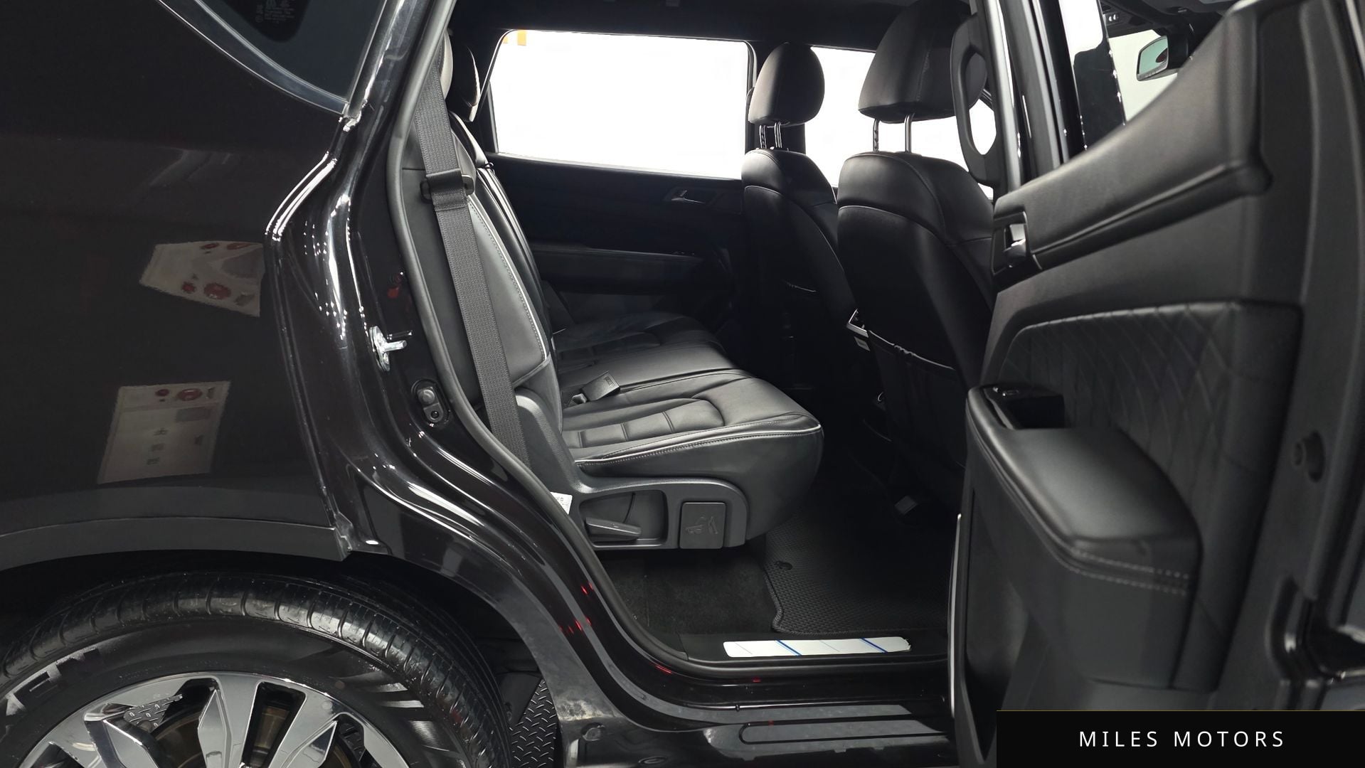 KG Mobility 렉스턴 뉴 아레나 2024 — миниатюра 18