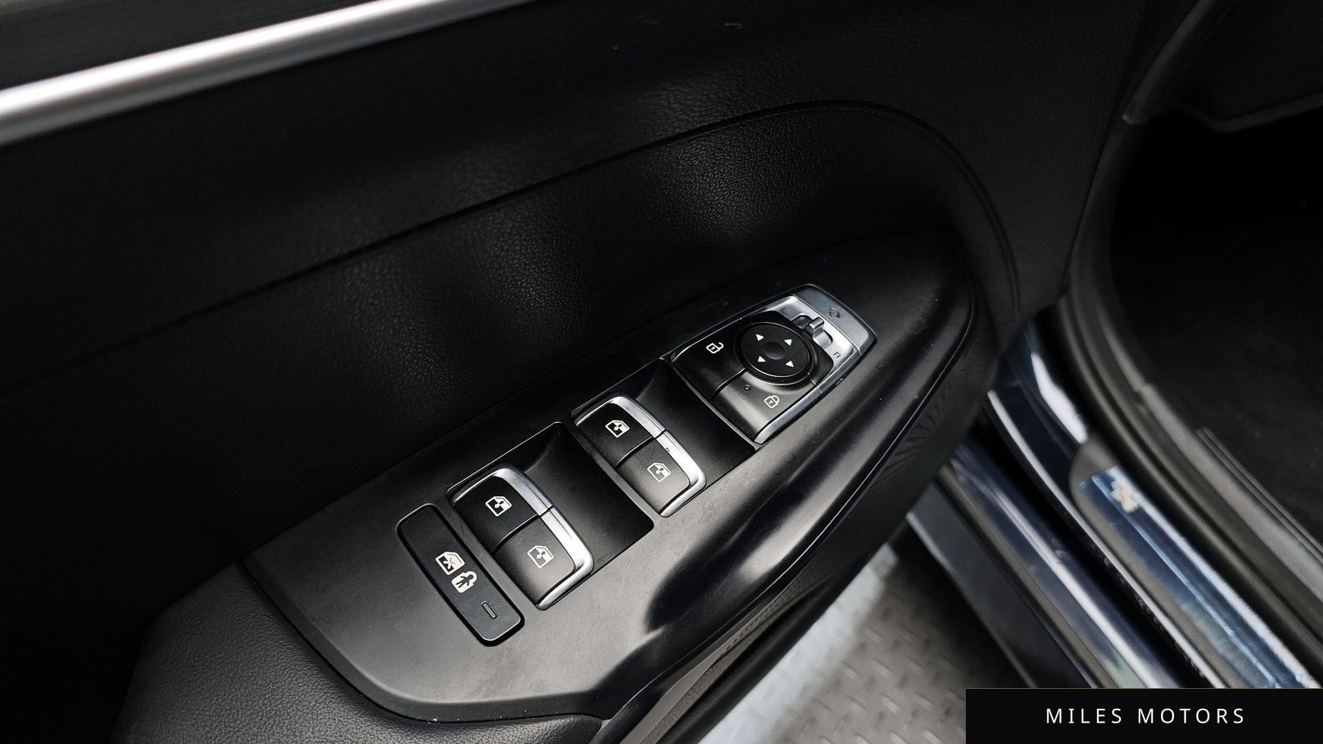 Kia K5 2022 — миниатюра 27