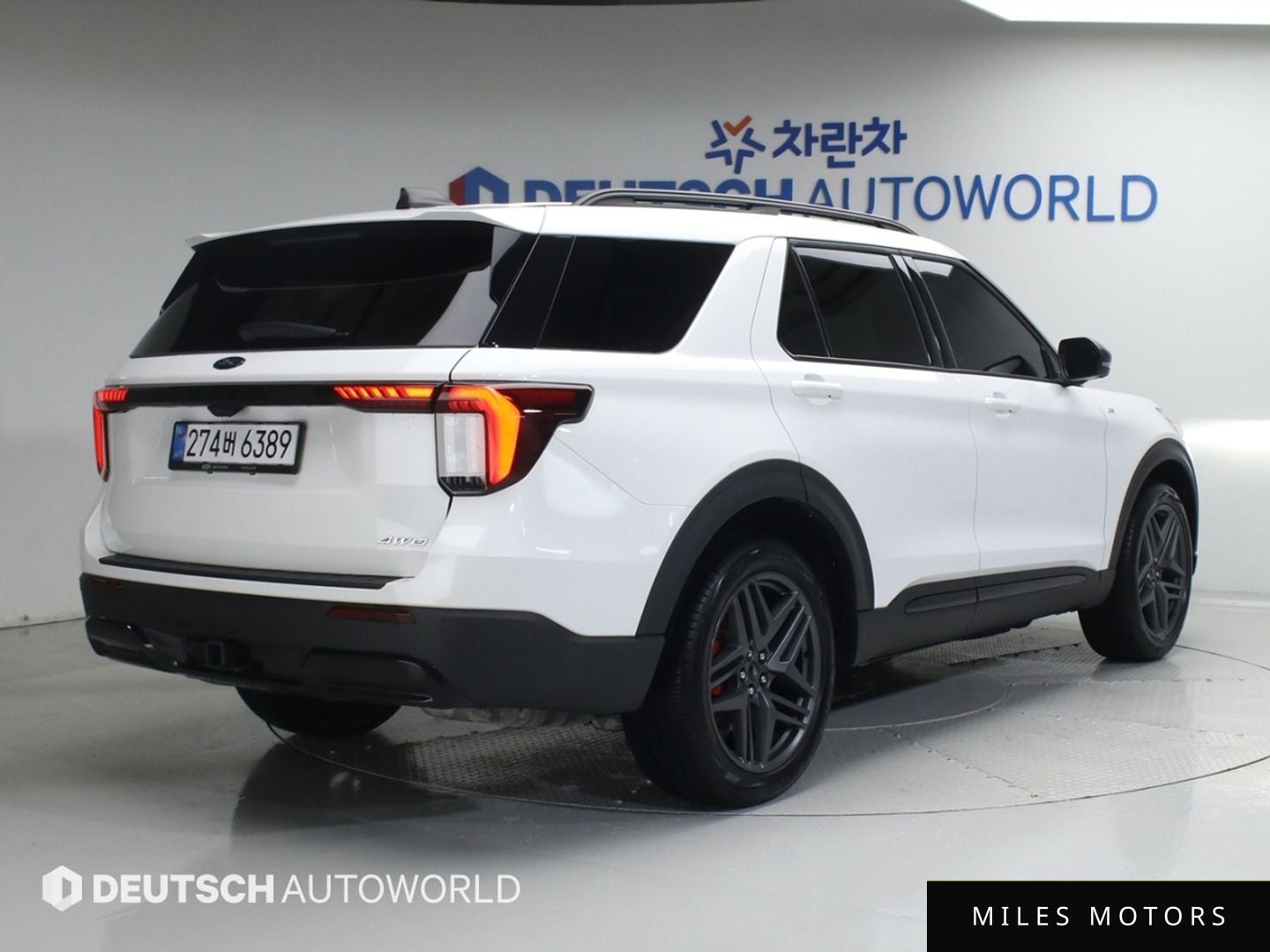 Ford Explorer 2025 — миниатюра 2