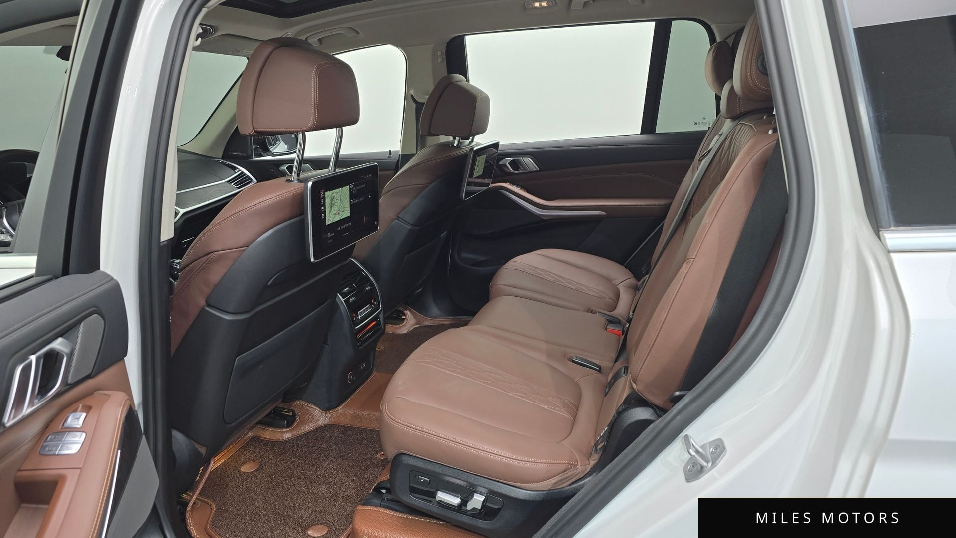 BMW X7 (G07) 2022 — миниатюра 11